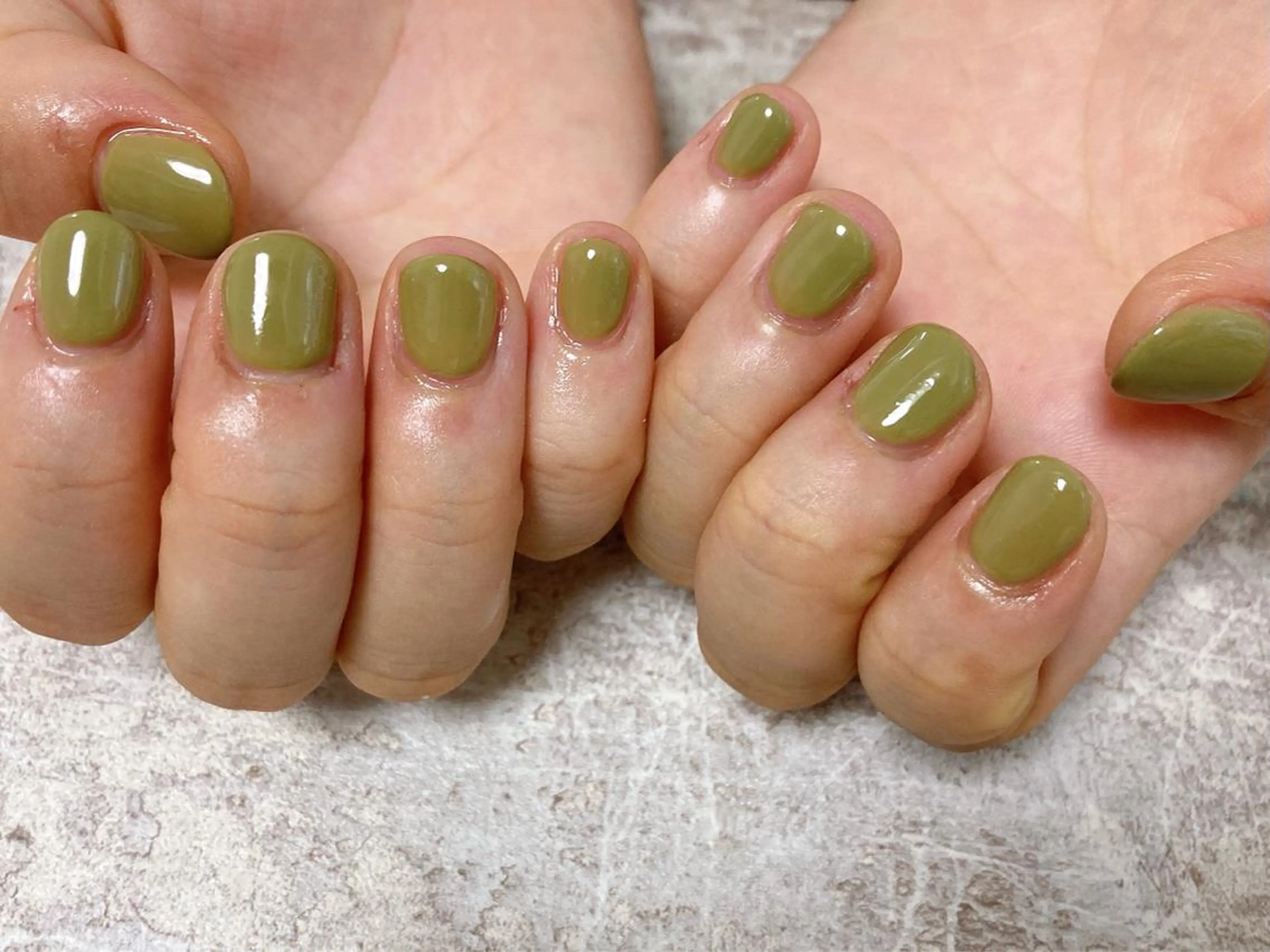 ネイル グリーン ワンカラーネイル ハンドネイル Mogu nail 二子玉川のネイルデザイン