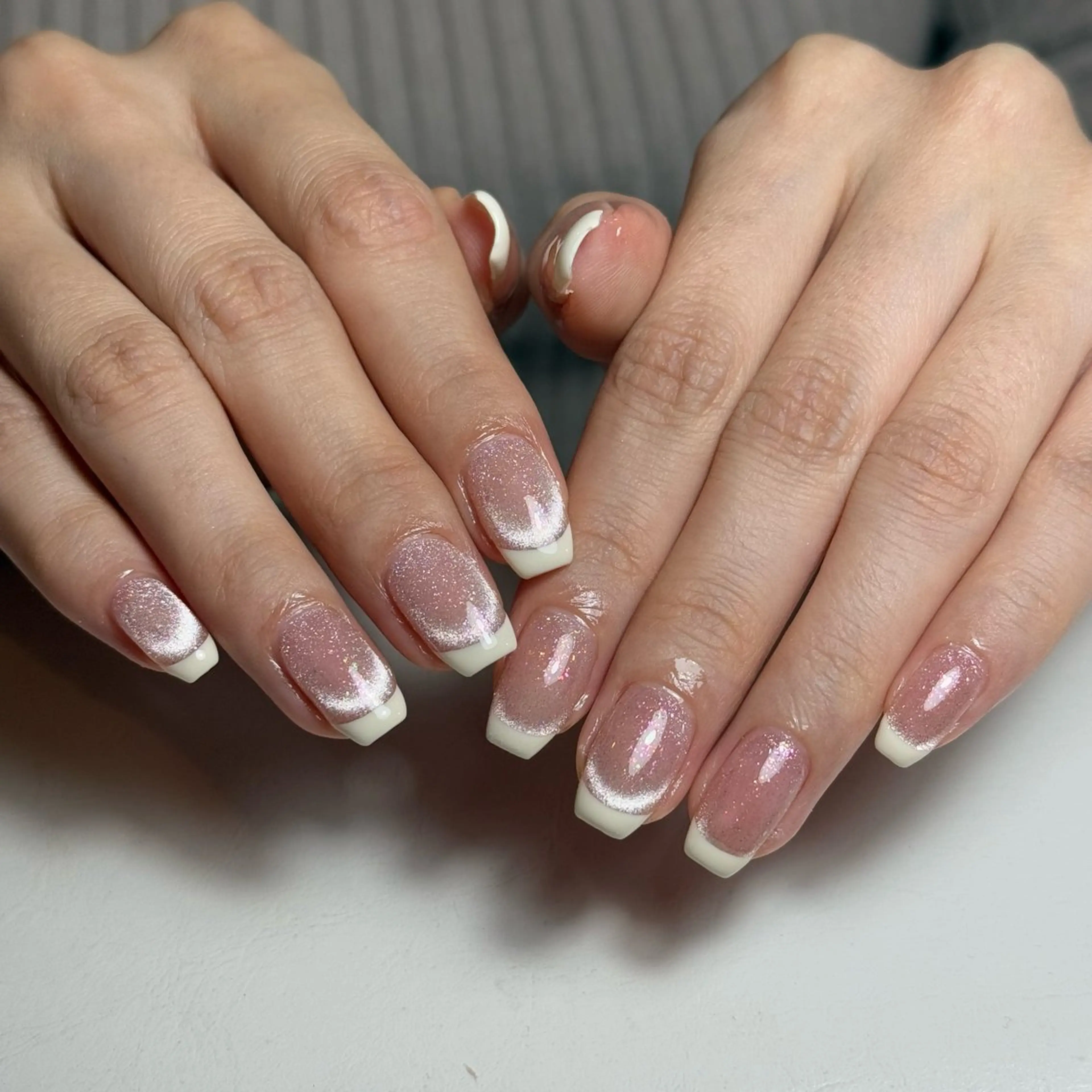 ネイル チークネイル フレンチネイル グラデーション キラキラネイル 韓国ネイル ハンドネイル Risa_ Nailのネイルデザイン