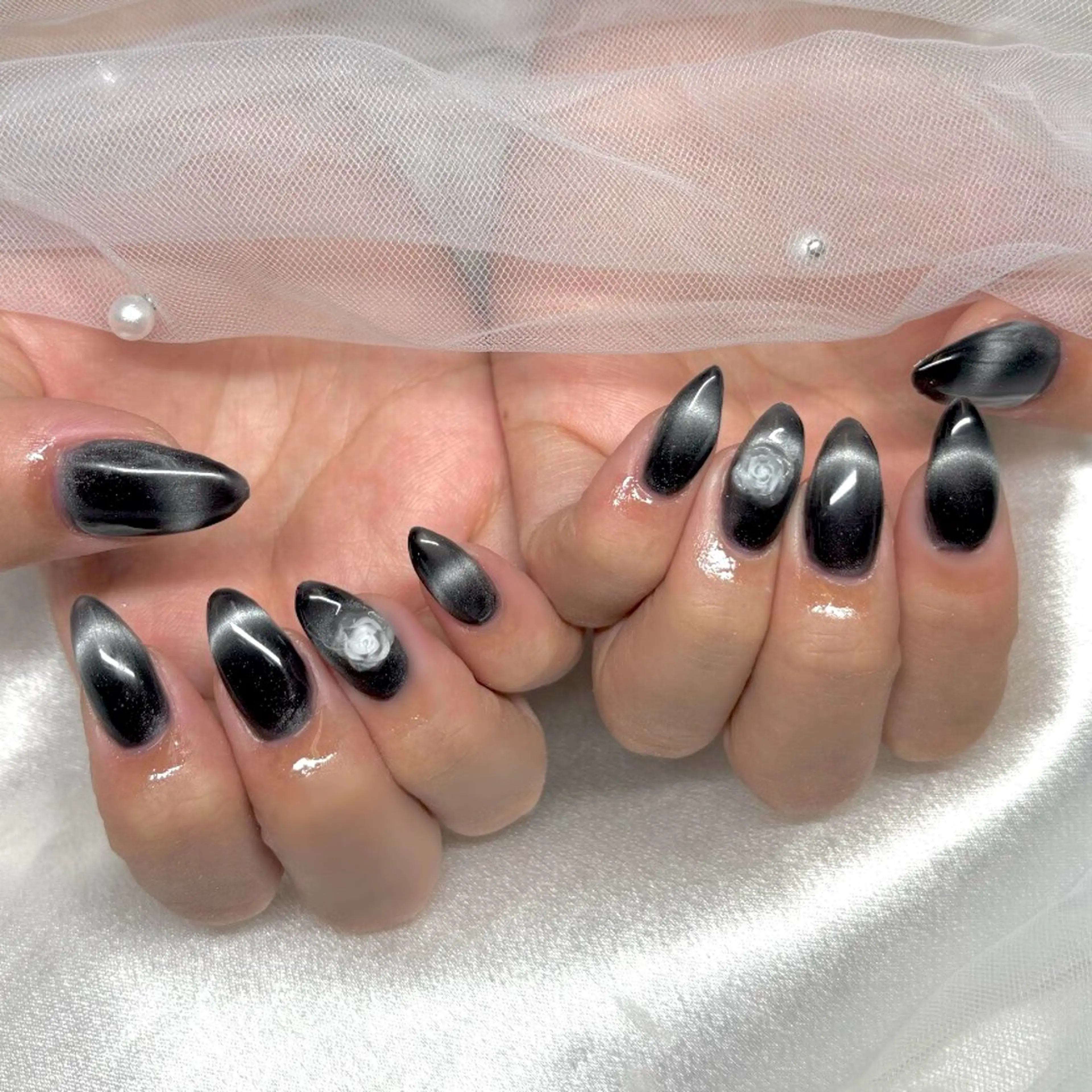 ネイル 中元 月のネイルデザイン