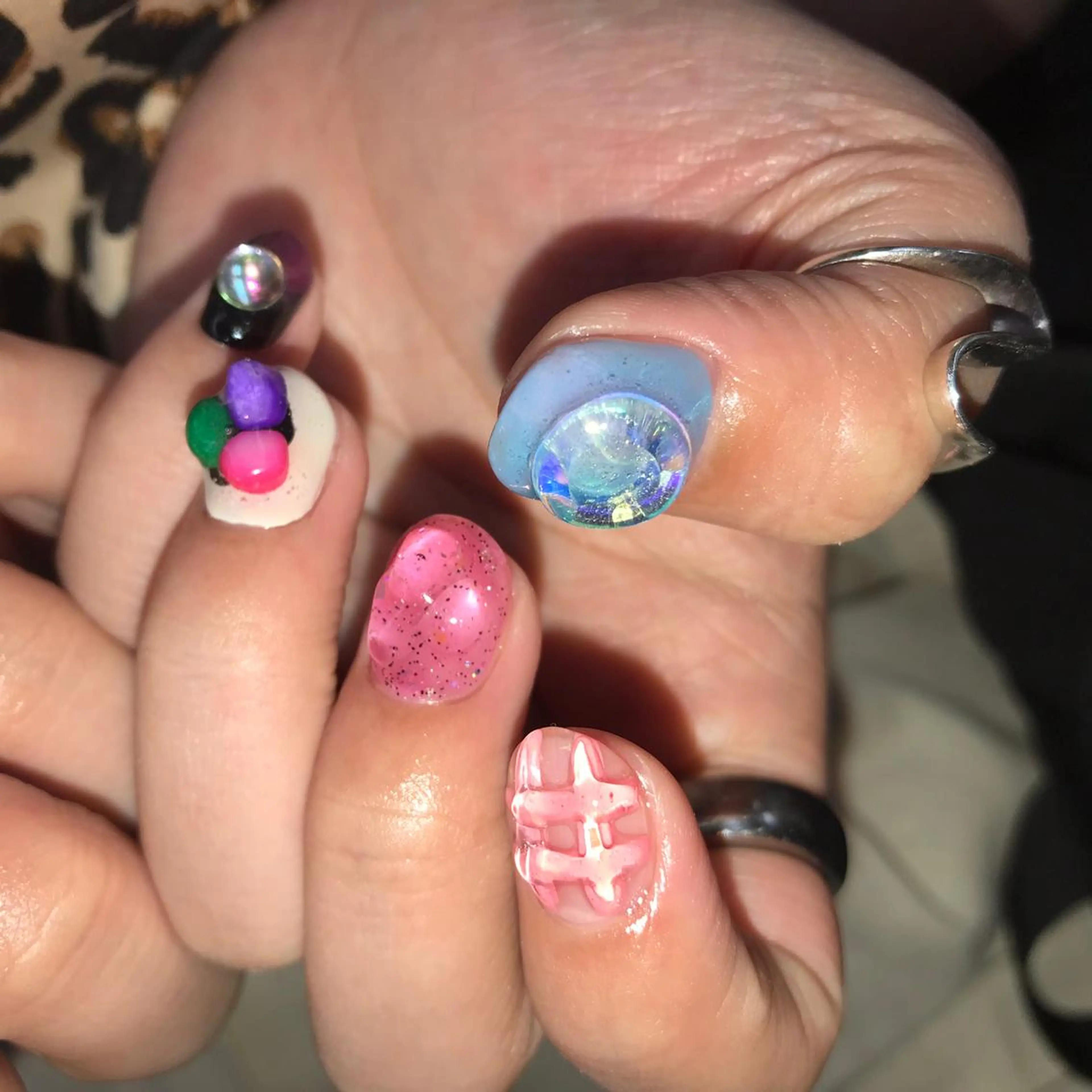 ネイル ハンドネイル go today sharesalon所属・M misakiのネイルデザイン