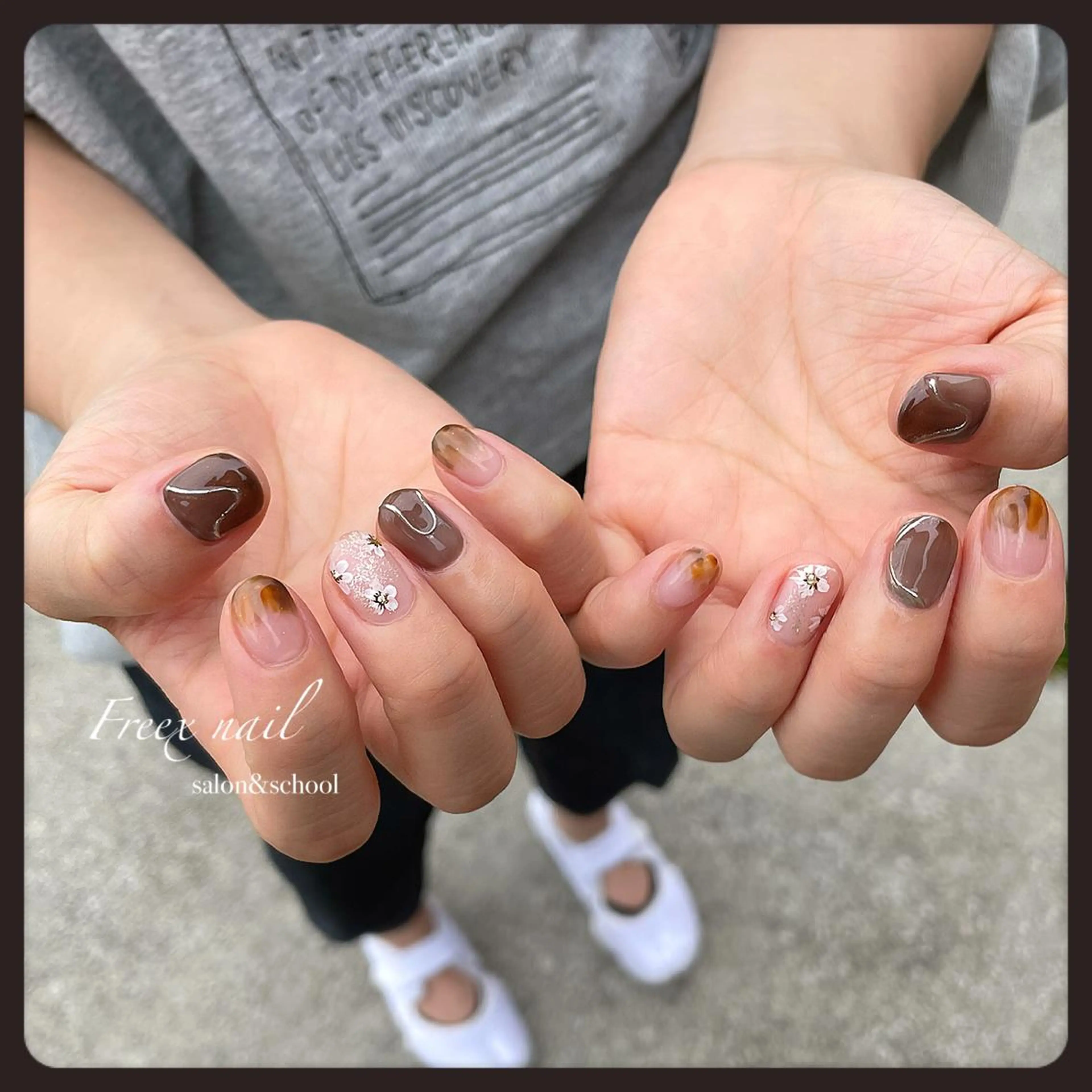 ネイル フラワーネイル ニュアンスネイル ハンドネイル ハンドケア Freex nail所属・freex nail /ニュアンス/個性派のネイルデザイン