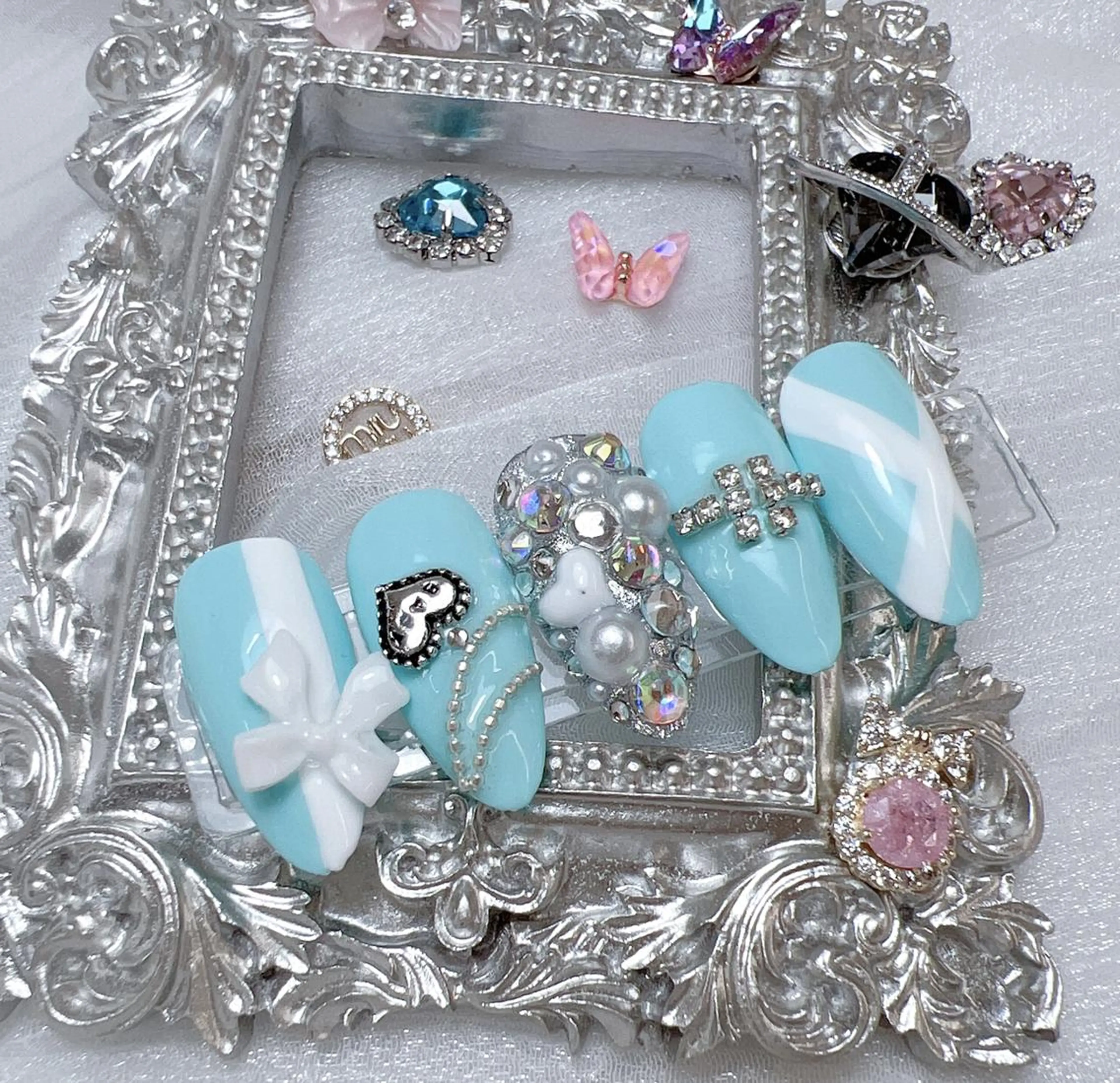 ネイル Feliz nailのネイルデザイン