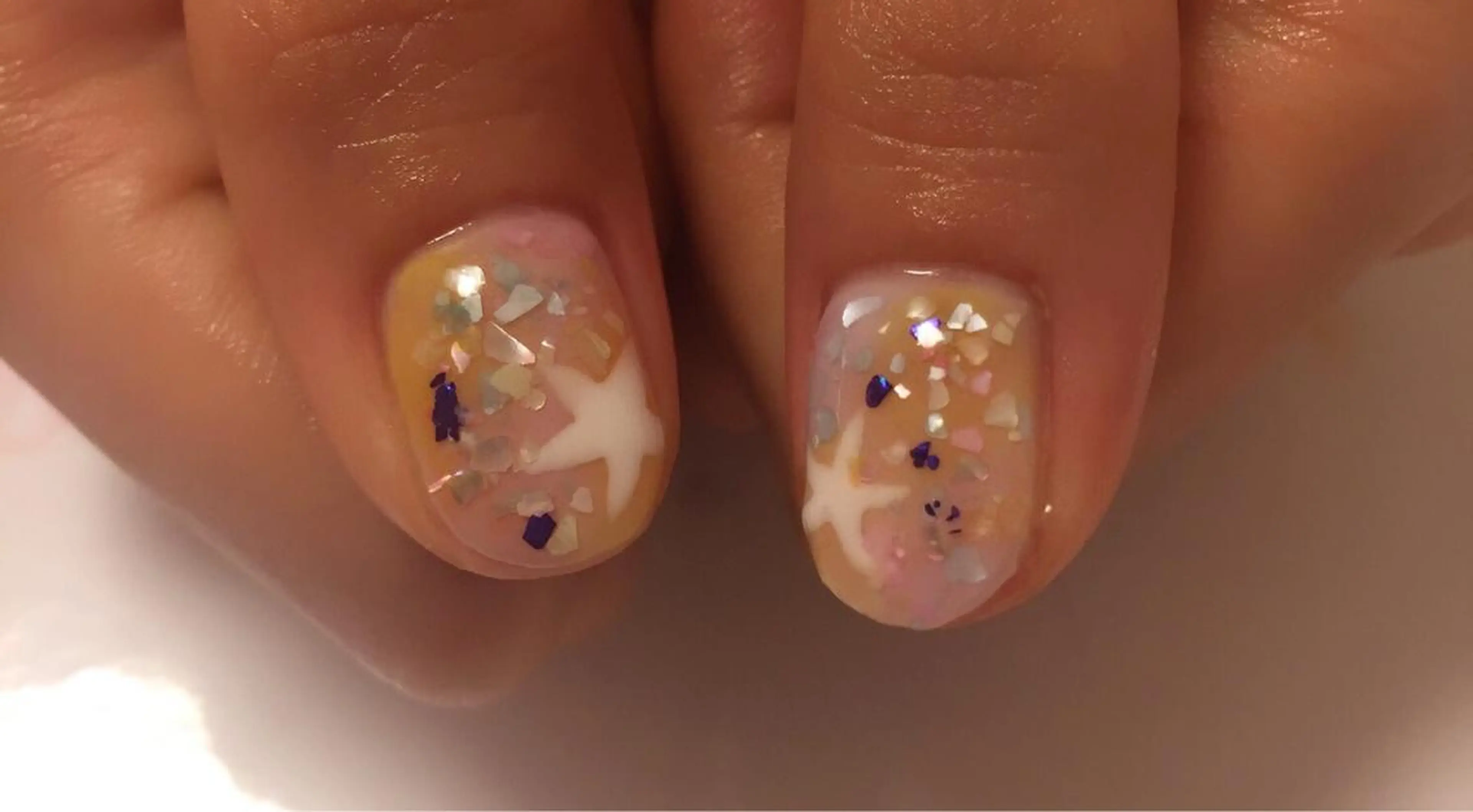 ネイル a yakaのネイルデザイン