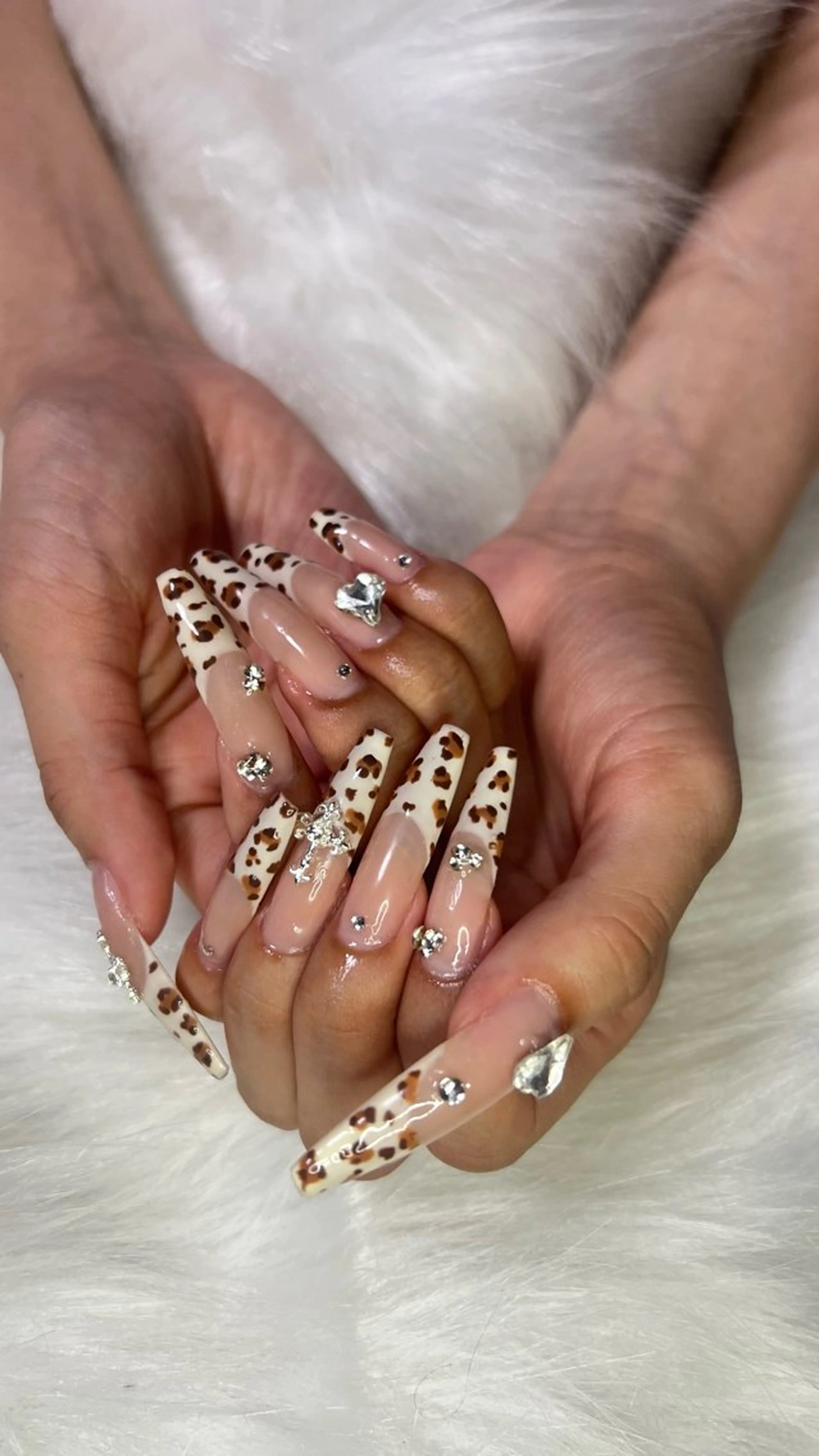 【オフ無】※L～LLロングチップスカルプ‼️ハンドネイル💅🏻➕¥500でパーツ付け放題💎 持ち込みデザイン可⭕️の写真