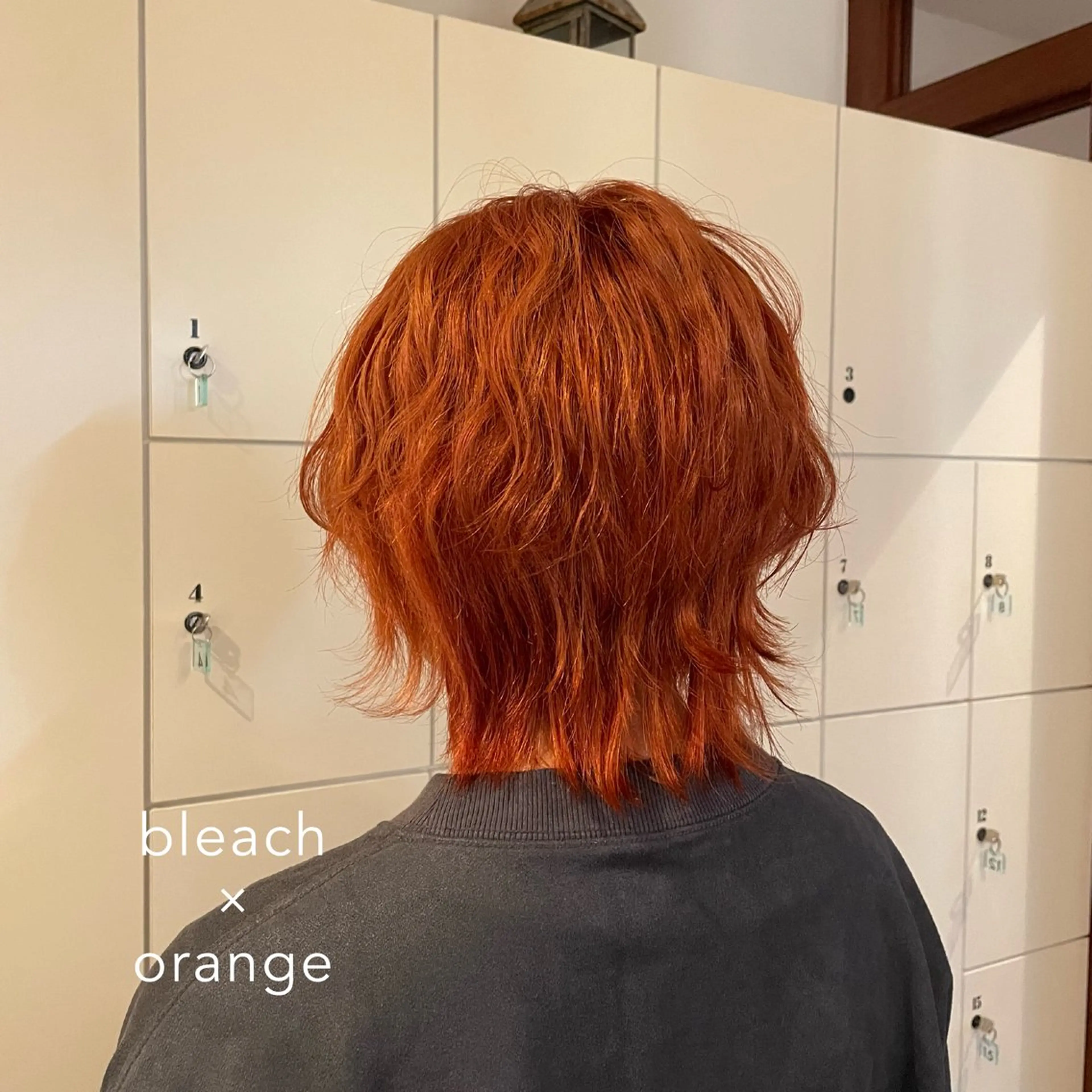 ショート カラー ブリーチ ヘアカラー PROPE+所属・PROPE+ / ホシナ ミレイのヘアスタイル