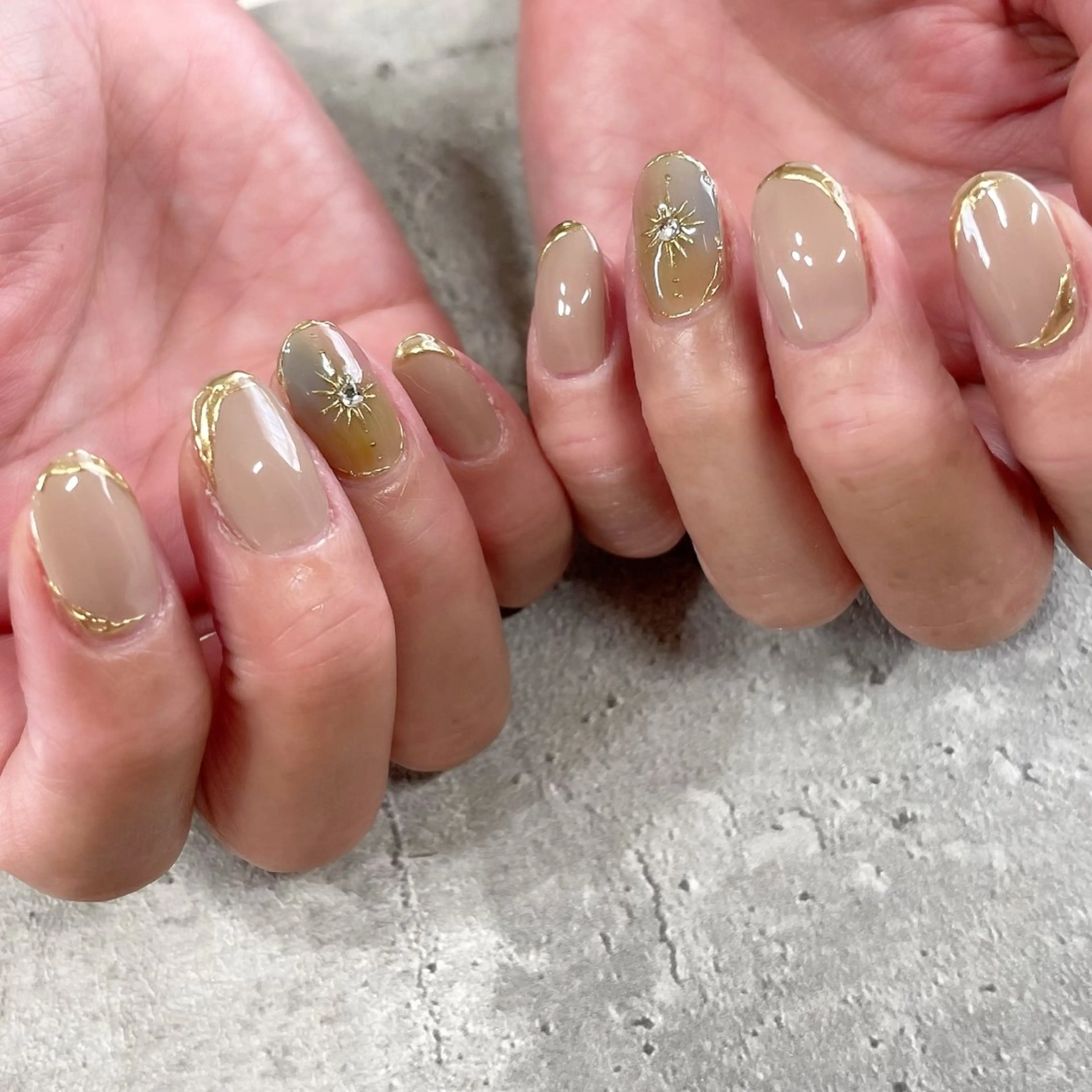 ネイル ジェルネイル 東 千夏のネイルデザイン