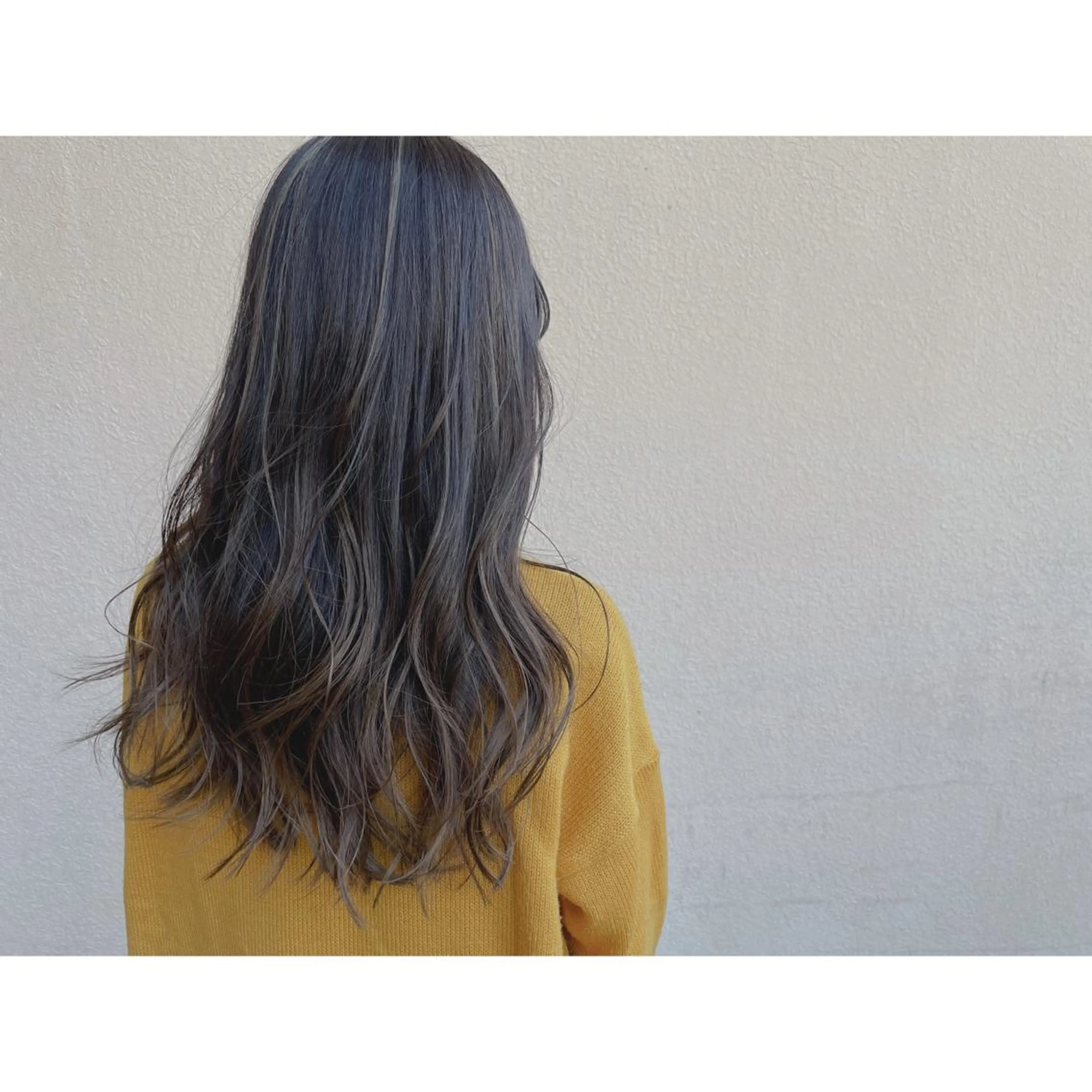 ロング カラー グレージュ ハイライトカラー ハイライト ヘアカラー トリートメント なかにし まゆみのヘアスタイル