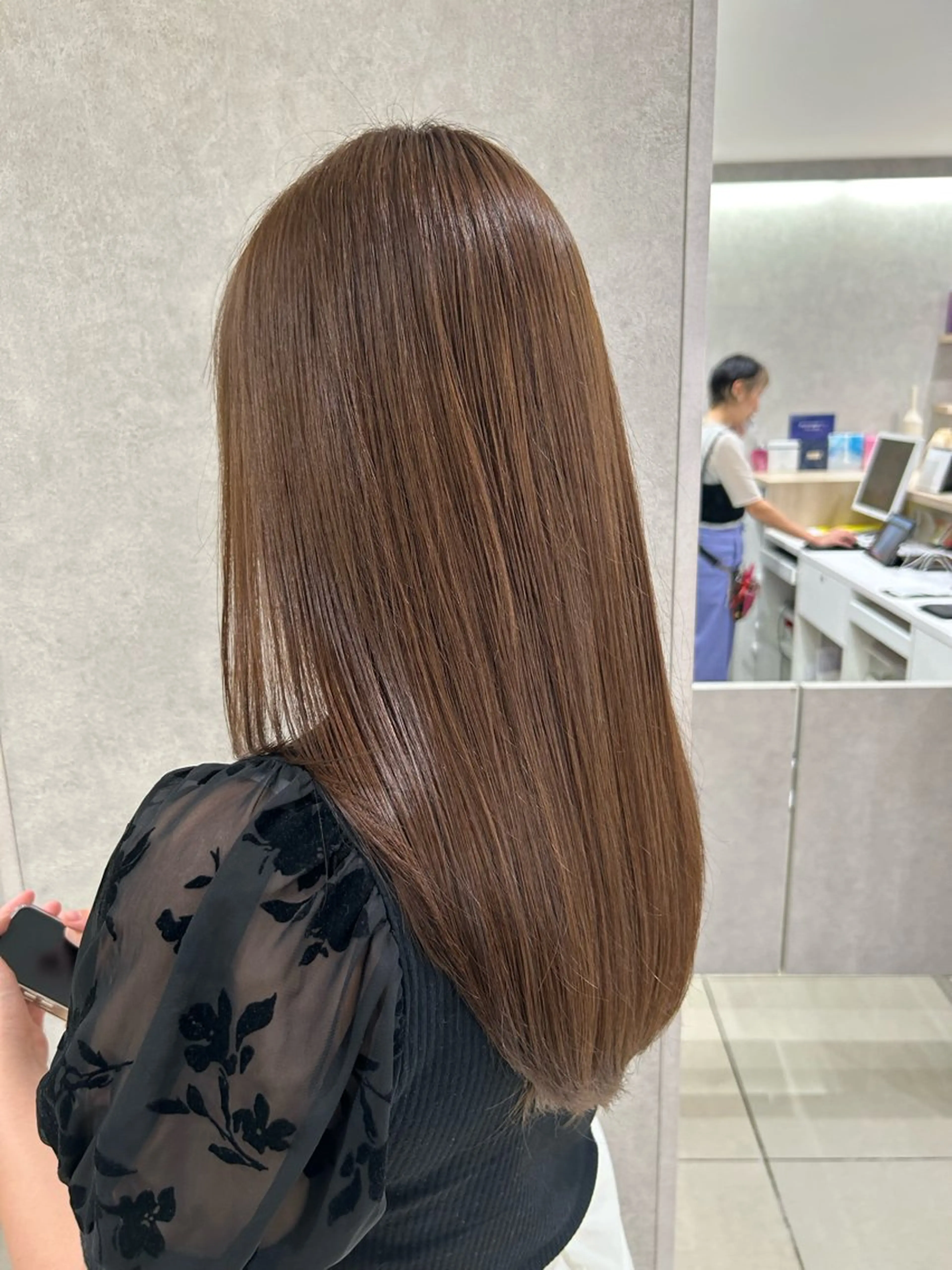 ロング カラー 〖 韓国hair 〗 室岡　咲希のヘアスタイル