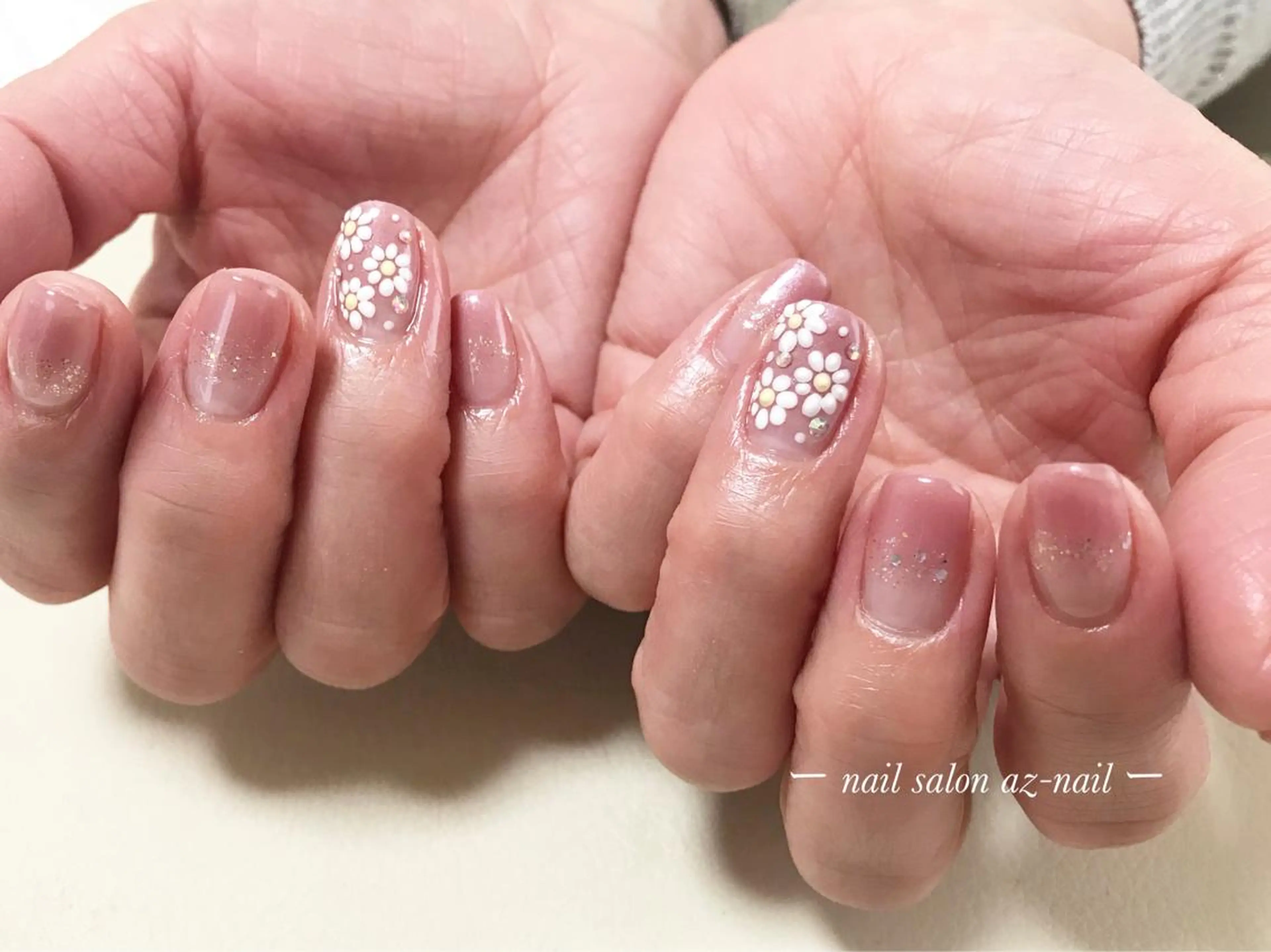 ネイル 井上 梓のネイルデザイン