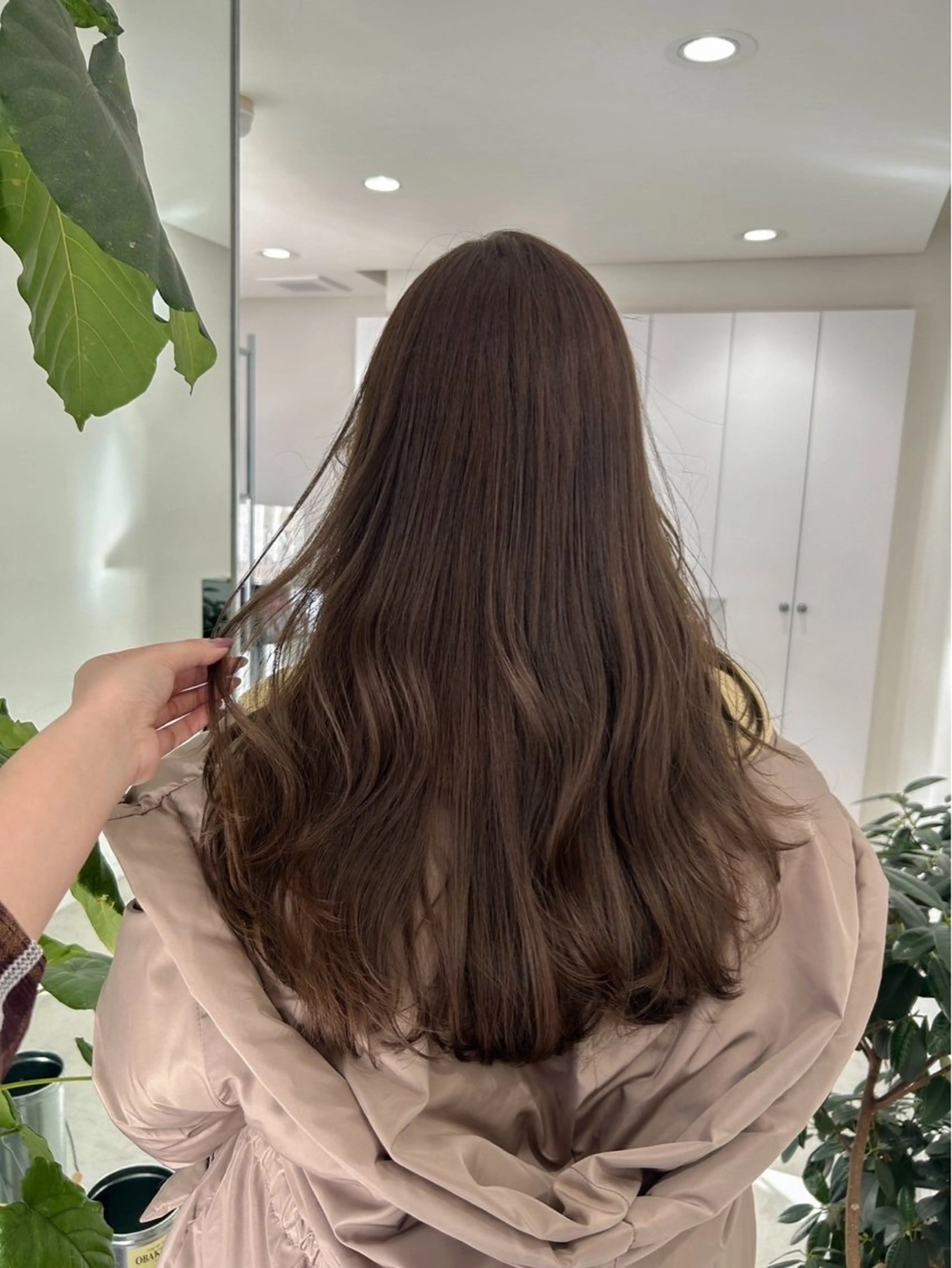 ロング カラー ヘアカラー トリートメント ヘッドスパ ヘアセット 🖤:抜け感×大人 透明感カラー/Aoiのヘアスタイル