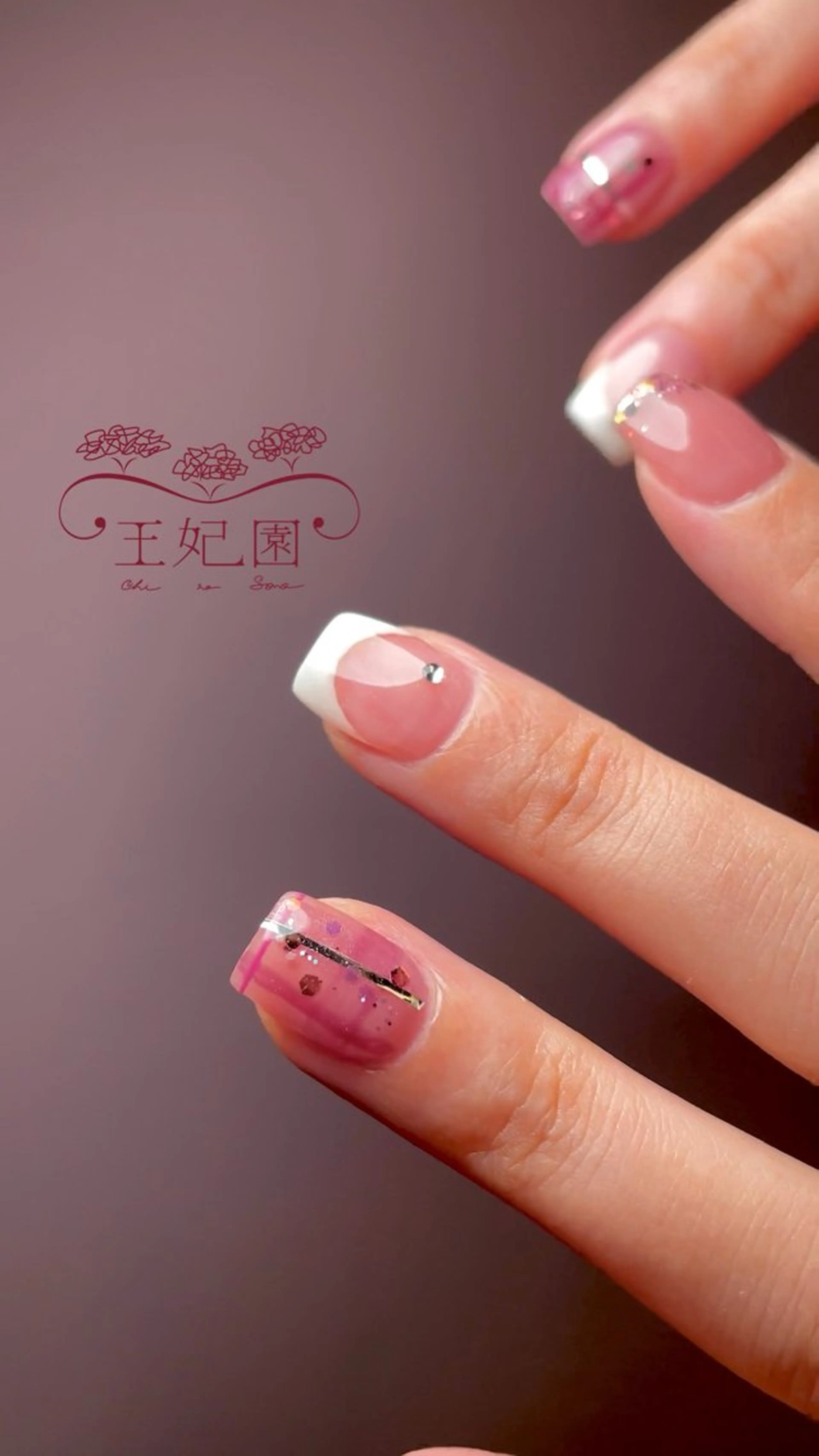ネイル フレンチネイル nail salon王妃の園所属・王妃の園 ohinosonoのネイルデザイン