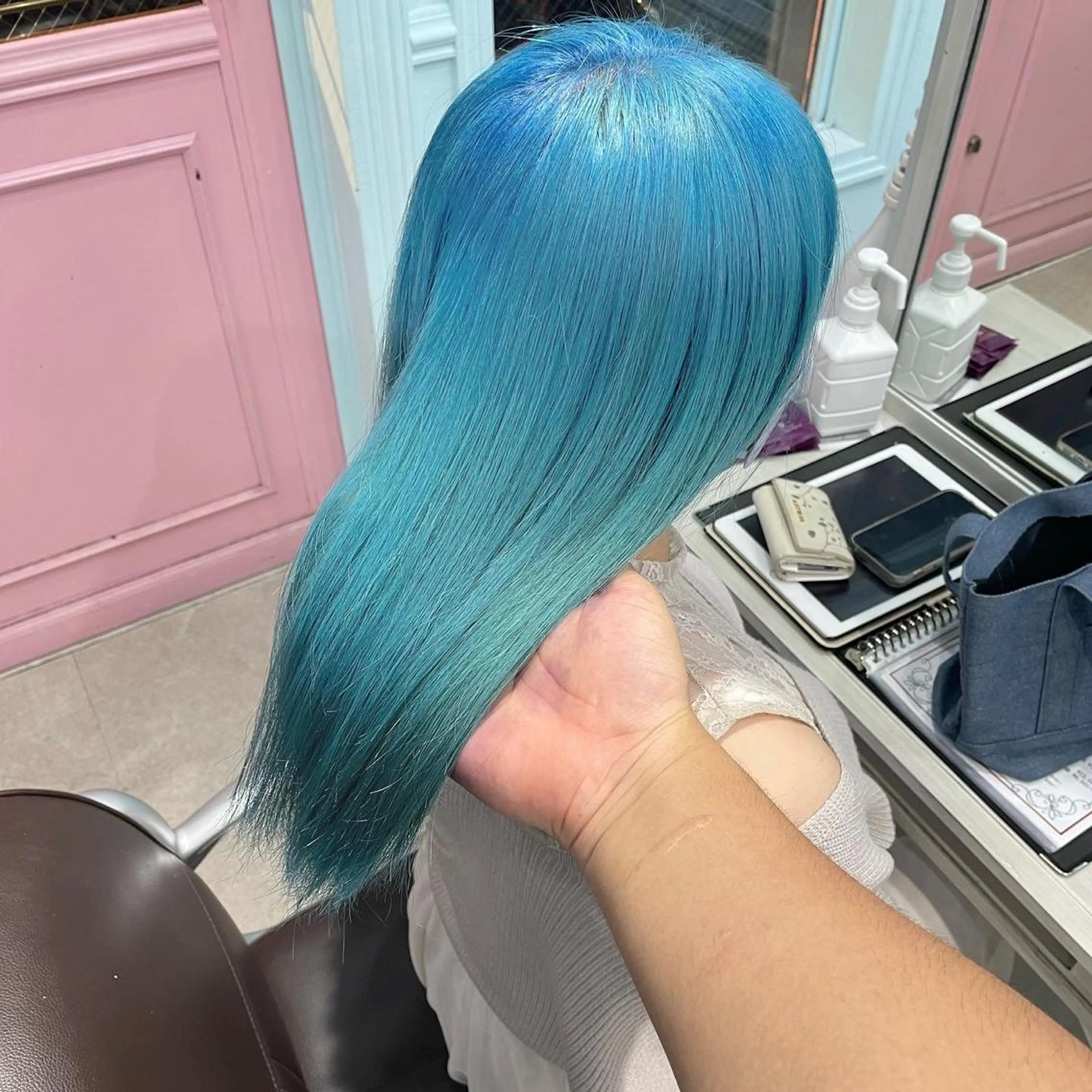 ミディアム カラー ヘアカラー トリートメント ヘアセット 柔らかカラー/ レイヤーYUTO🧋のヘアスタイル