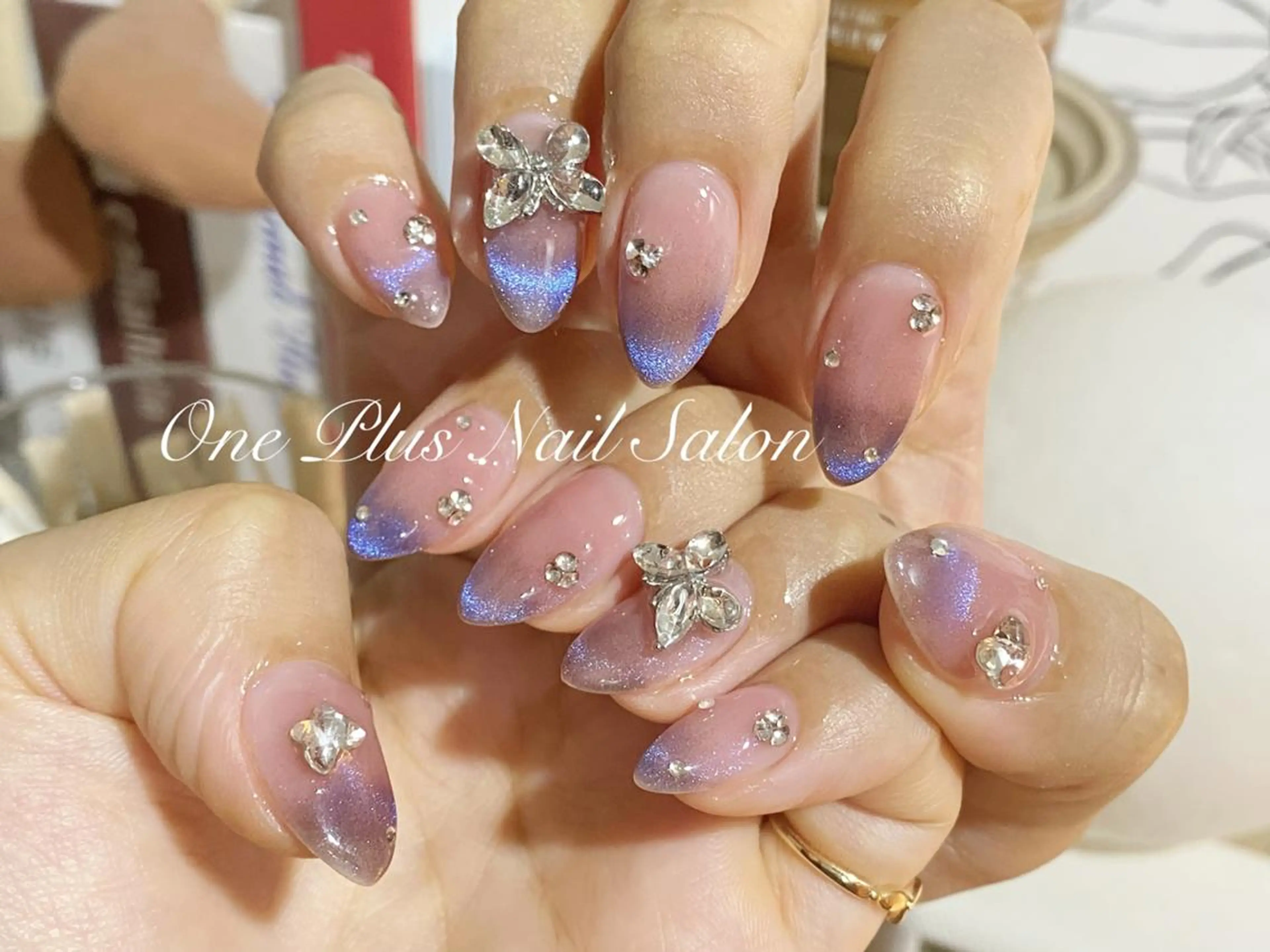 ネイル One Plus Nail Salonのネイルデザイン