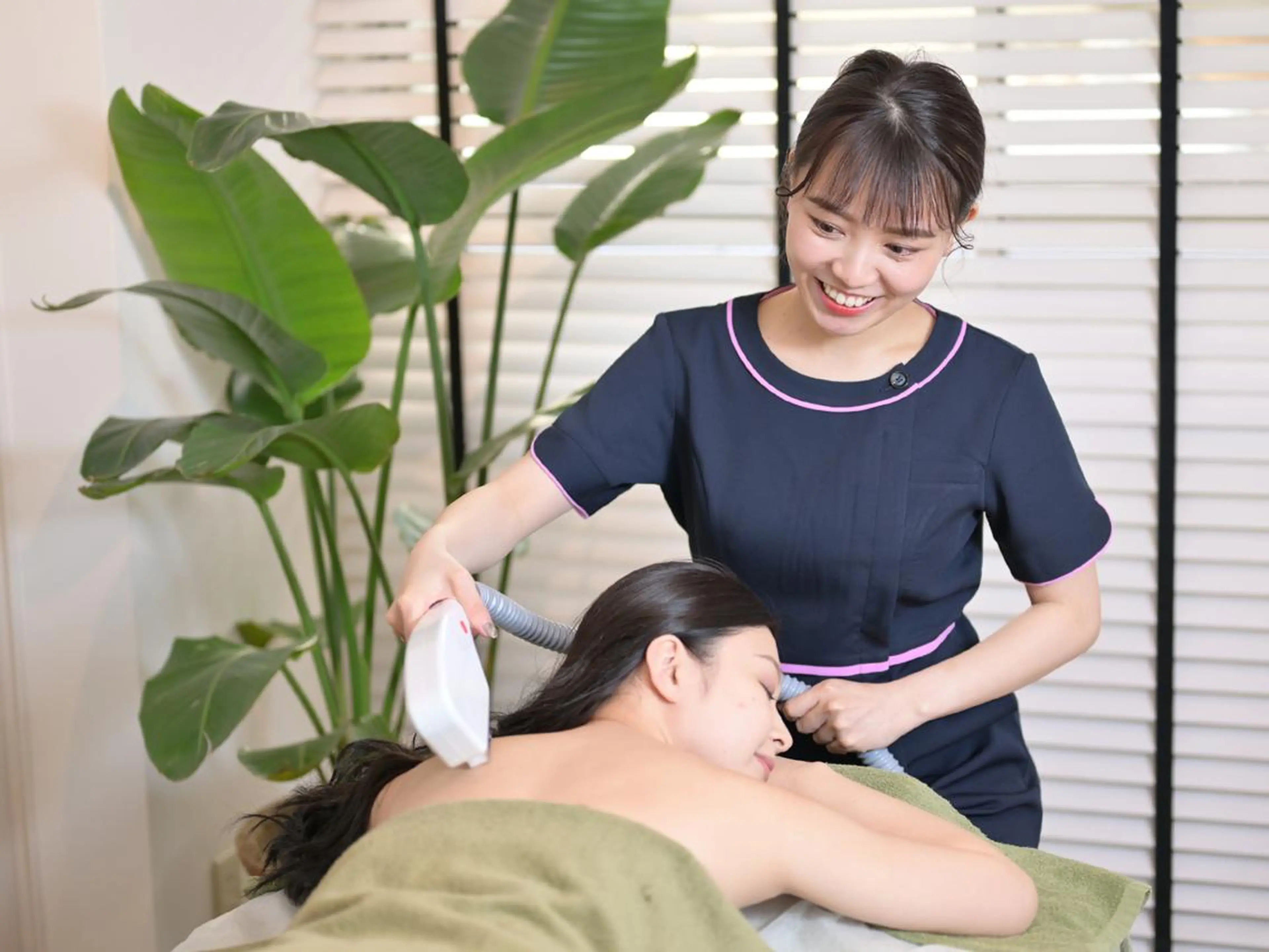 ◎12月限定◎【毛穴/ムダ毛/清潔】 VIO脱毛 シェービング付き ￥22440⇒¥5980の写真