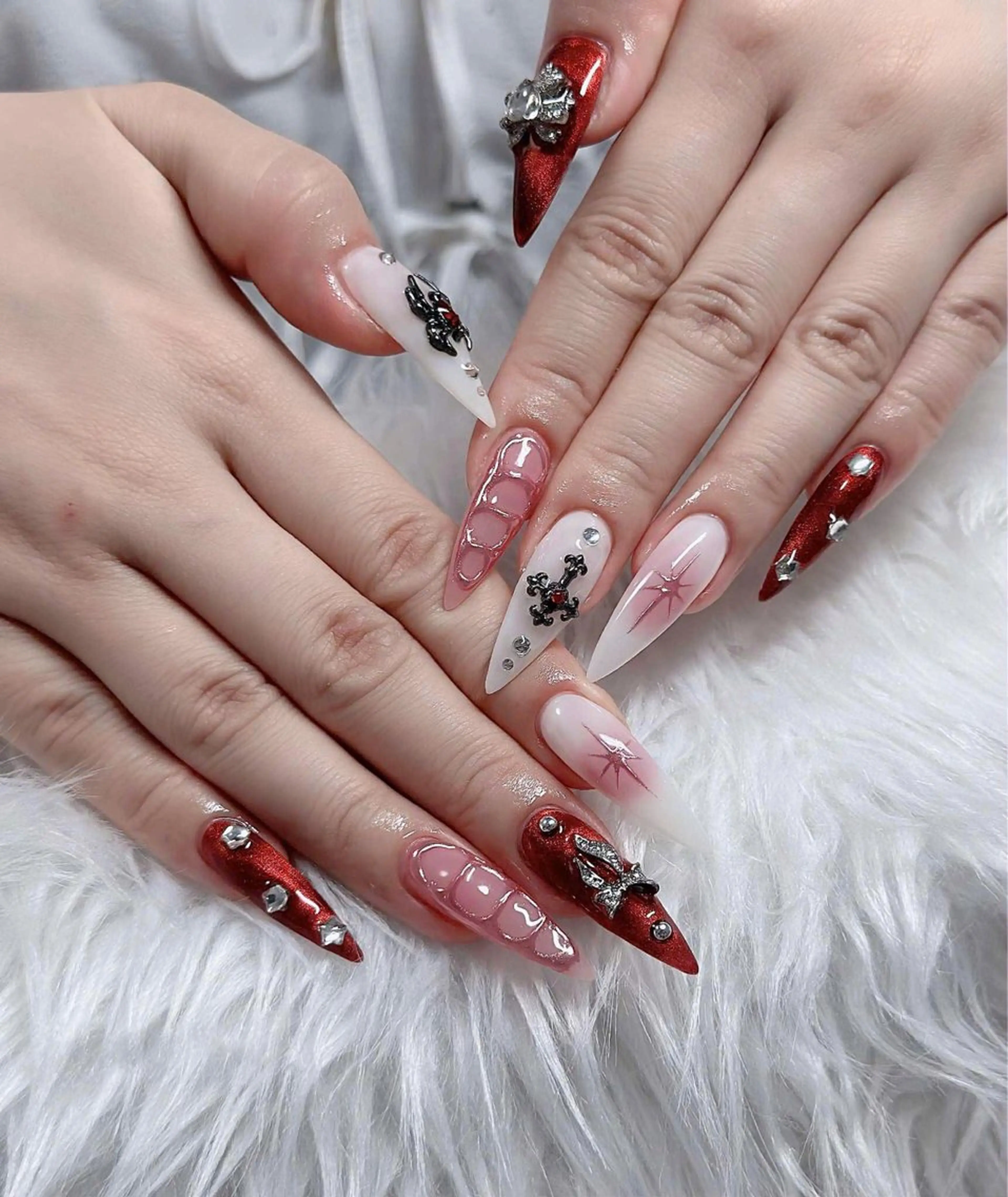 ネイル フレンチネイル ジェルネイル ハロウィン キラキラネイル 韓国ネイル ハンドネイル H.baby Nail Salonのネイルデザイン