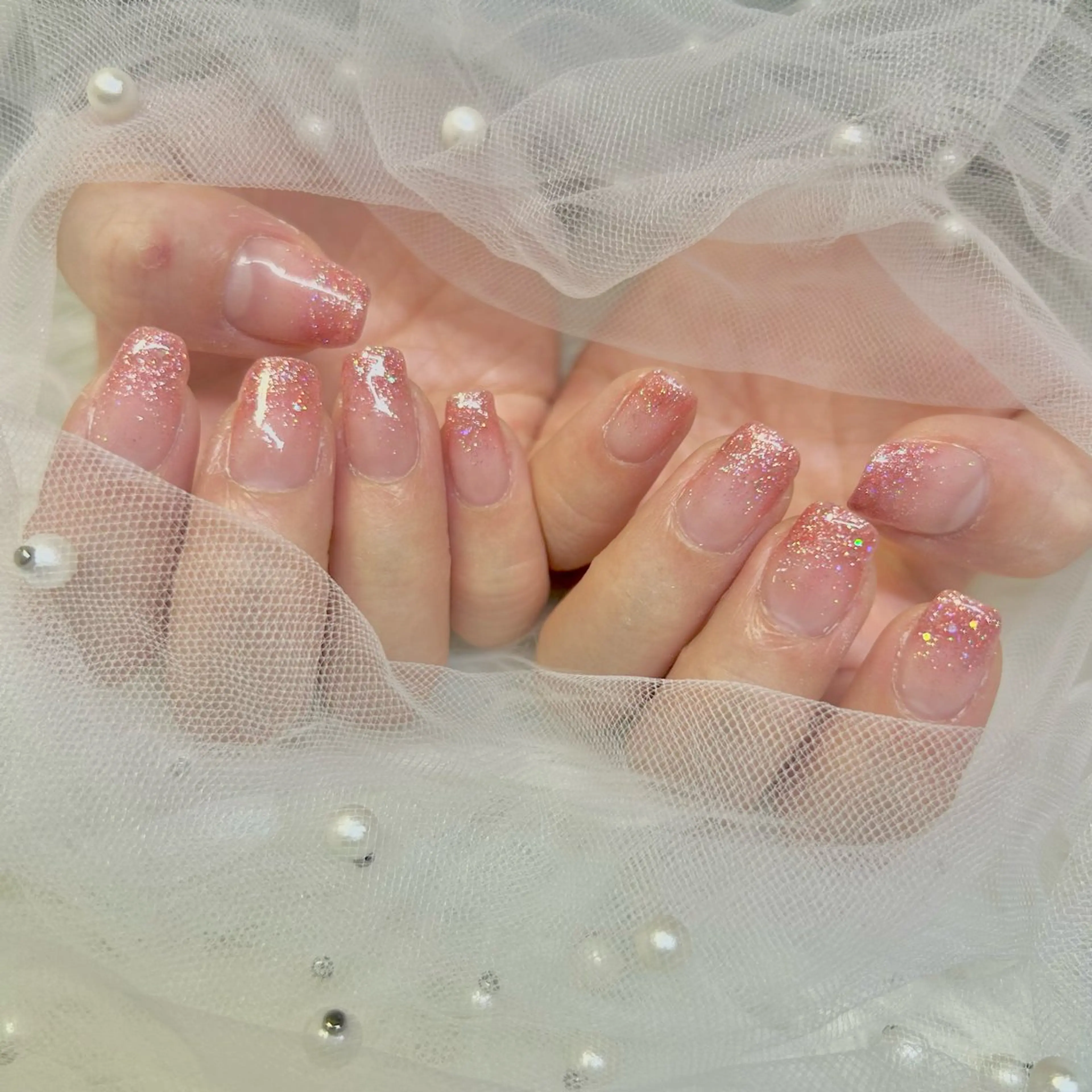 ネイル グラデーション キラキラネイル ラメ(グリッター) ゴン 🦋のネイルデザイン