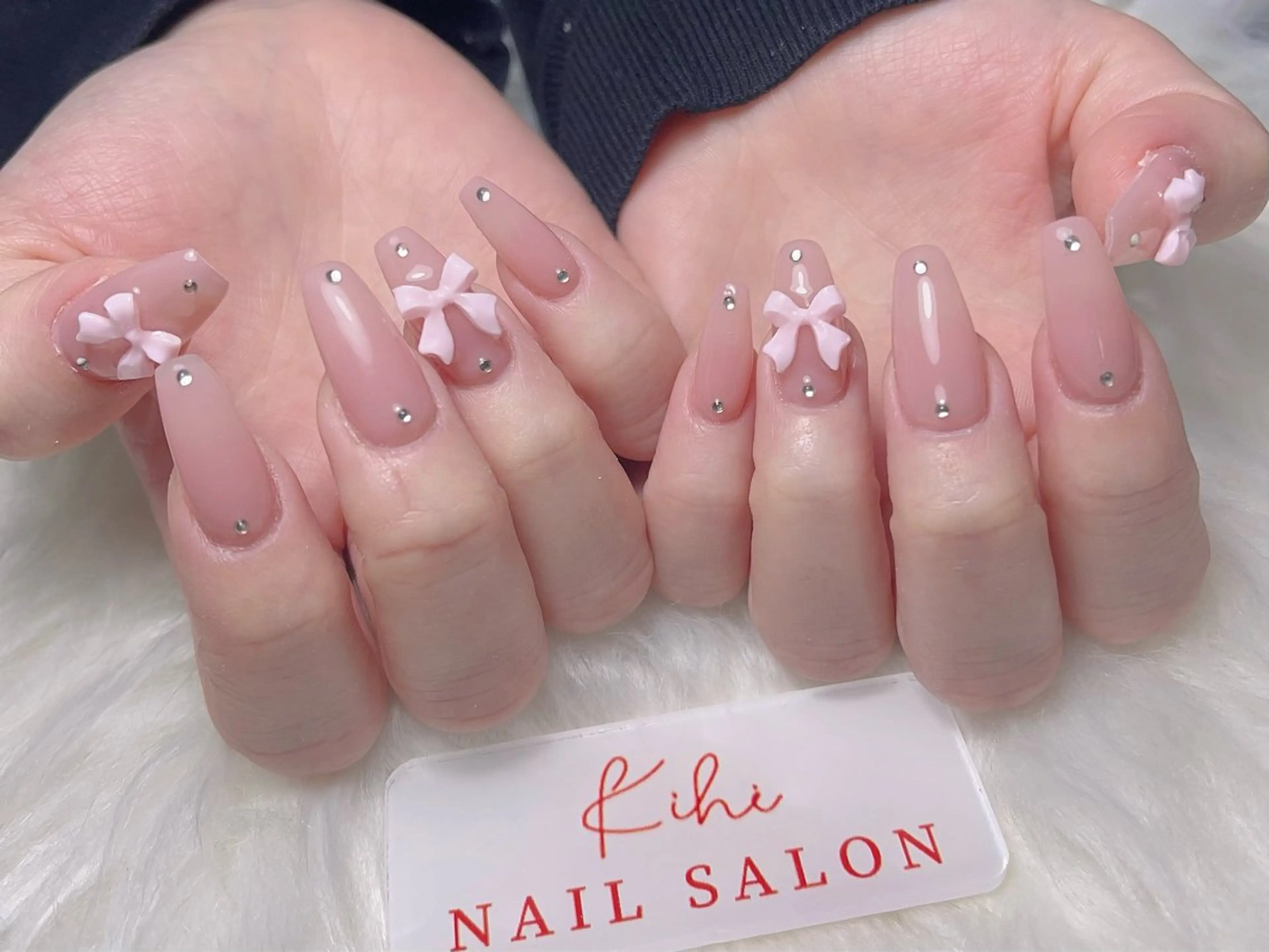 ネイル アートネイル フレンチネイル ジェルネイル 韓国ネイル マグネットネイル ハンドネイル ハンドケア さくら💮💮 【オフ無料】のネイルデザイン