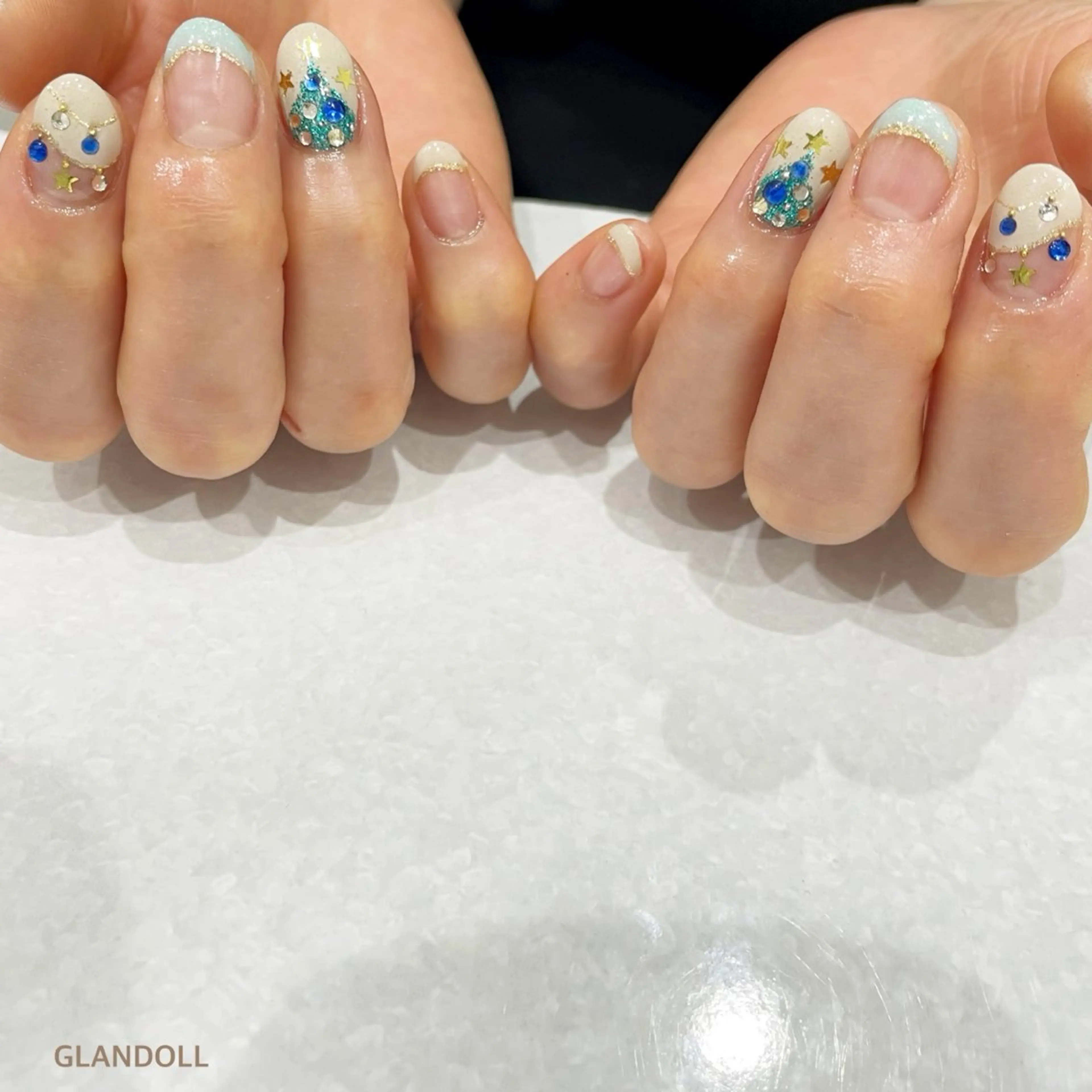 ネイル ハンドネイル GLANDOLL YURIのネイルデザイン