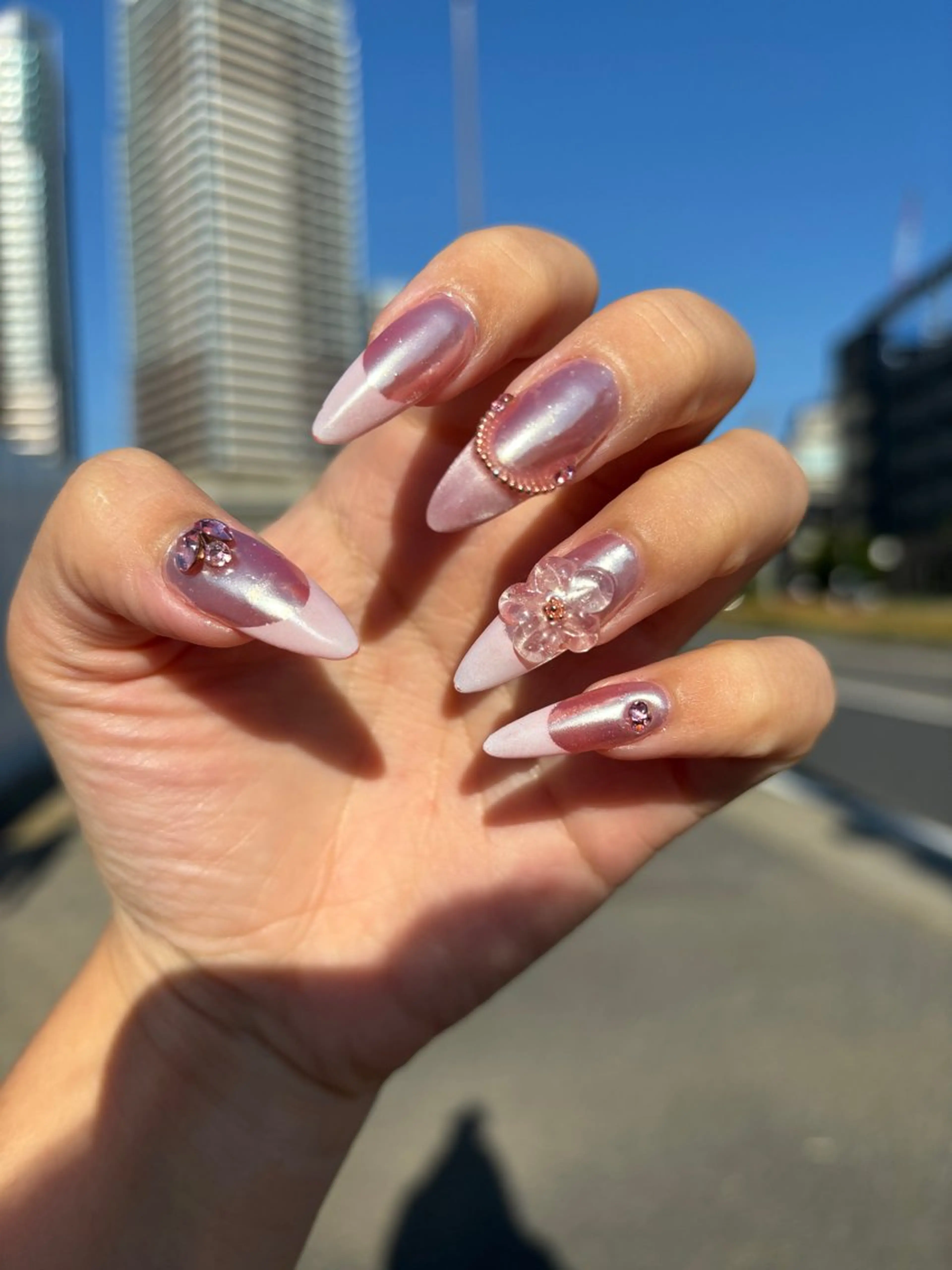 ネイル チークネイル 桜ネイル フットネイル フレンチネイル ジェルネイル XIINH NAIL SALONのネイルデザイン