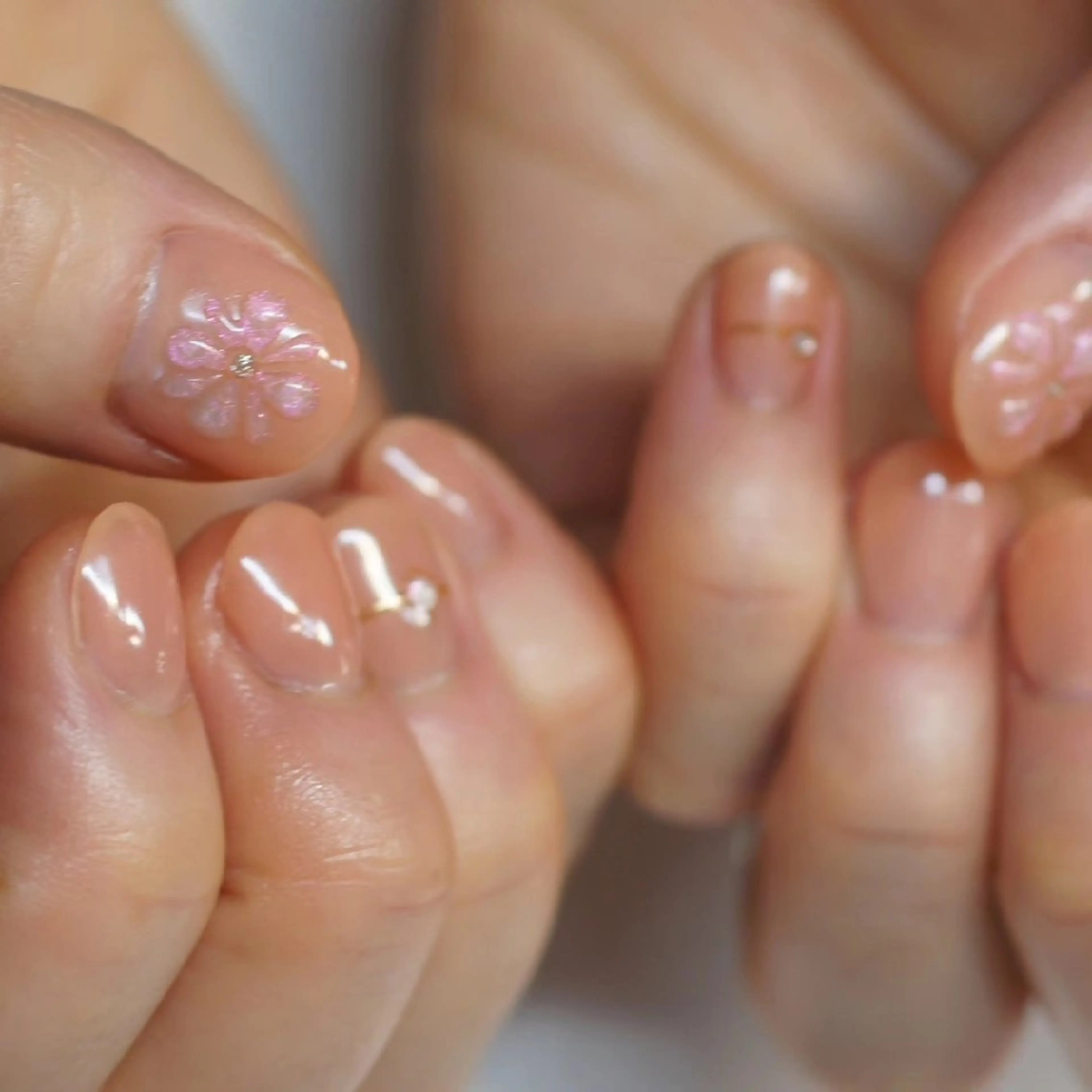 ネイル フラワーネイル オフィスネイル ぷっくりネイル ハンドネイル nails muu まゆのネイルデザイン