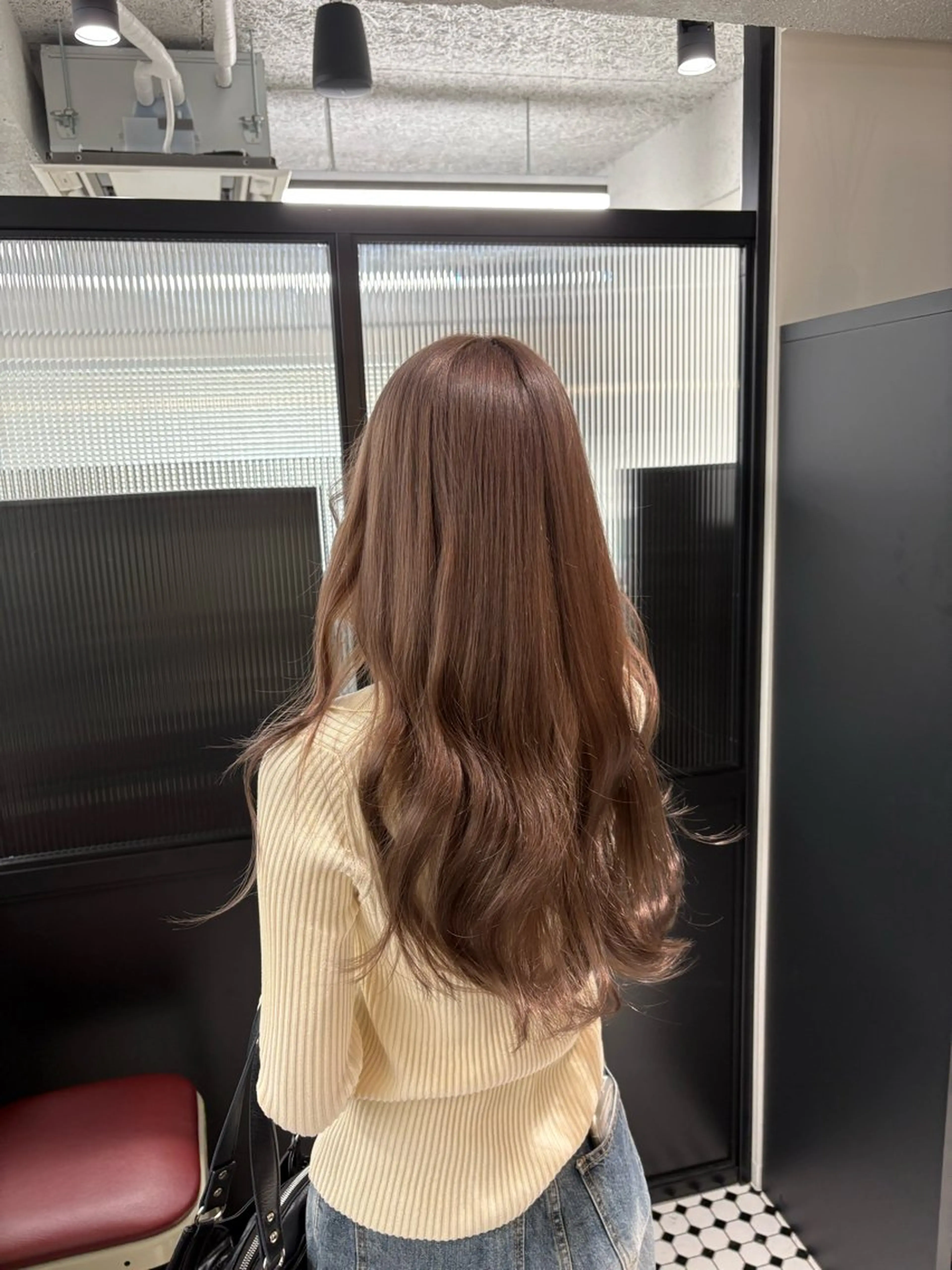 ロング カラー ヘアカラー トリートメント ヘアセット 韓国/トレンド レイヤー【101】のヘアスタイル