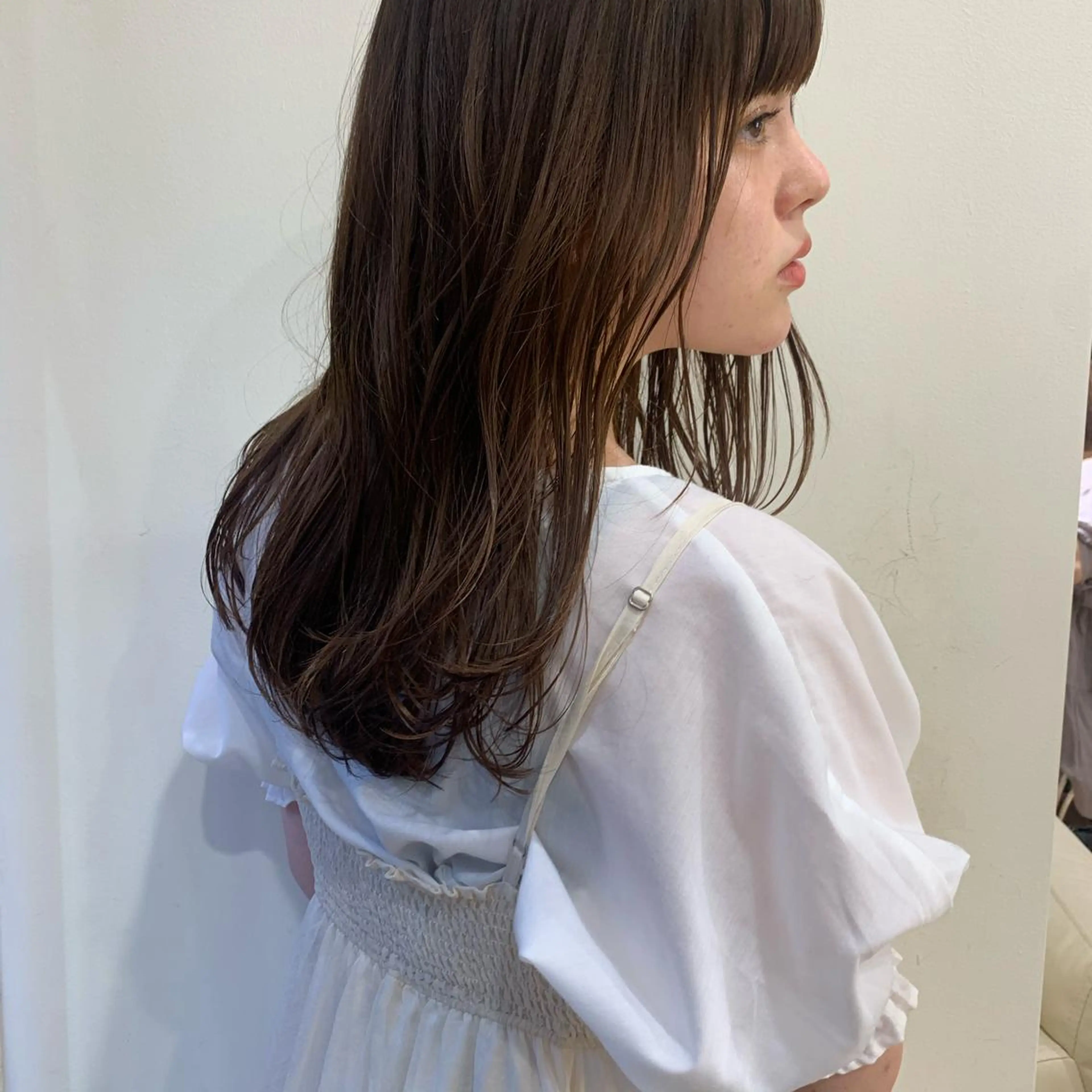 セミロング カラー 透明感カラー 顔周りレイヤー 🎀マリノのヘアスタイル