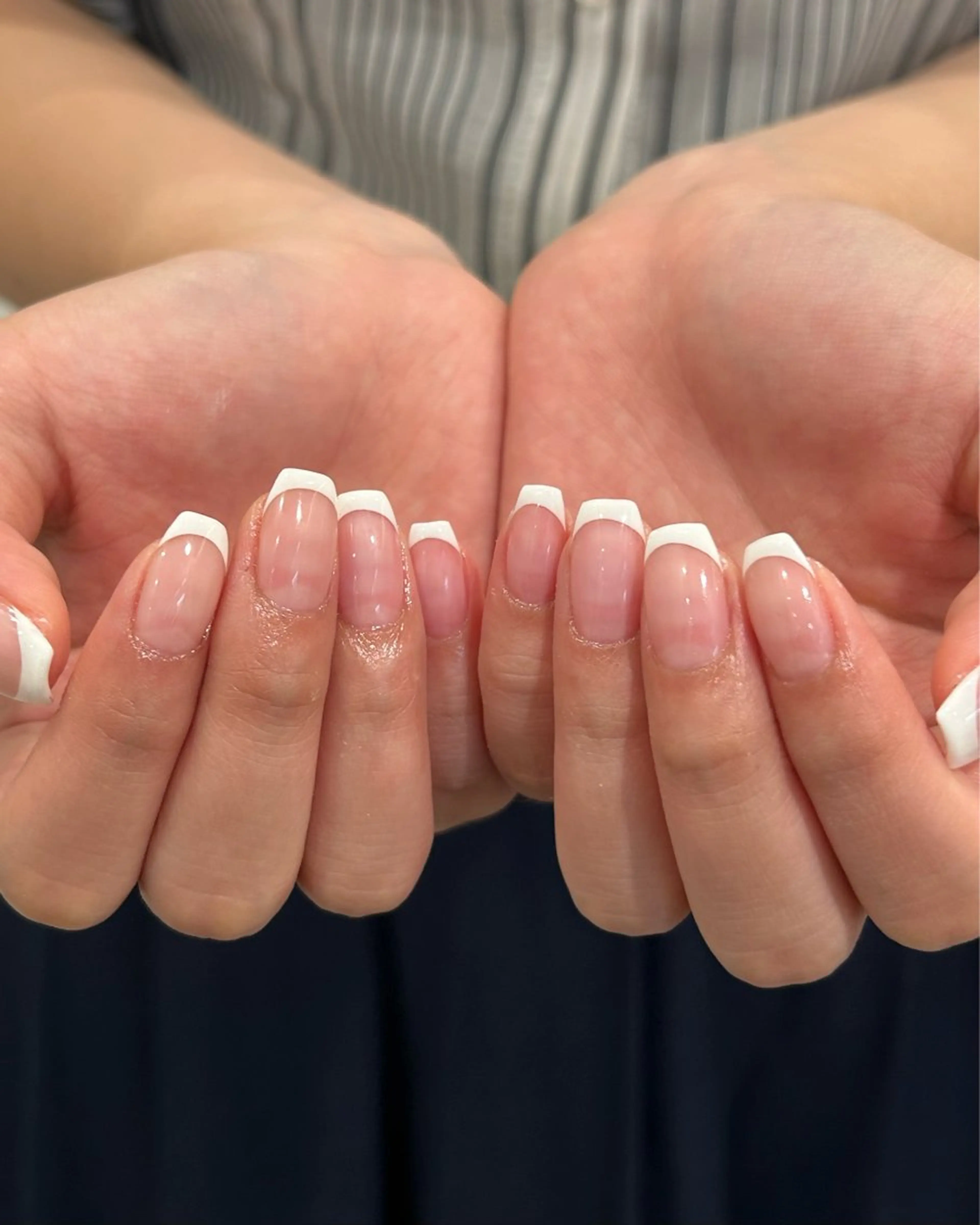 ネイル クリアネイル フレンチネイル 2me（ツメ） ♡ NENEのネイルデザイン