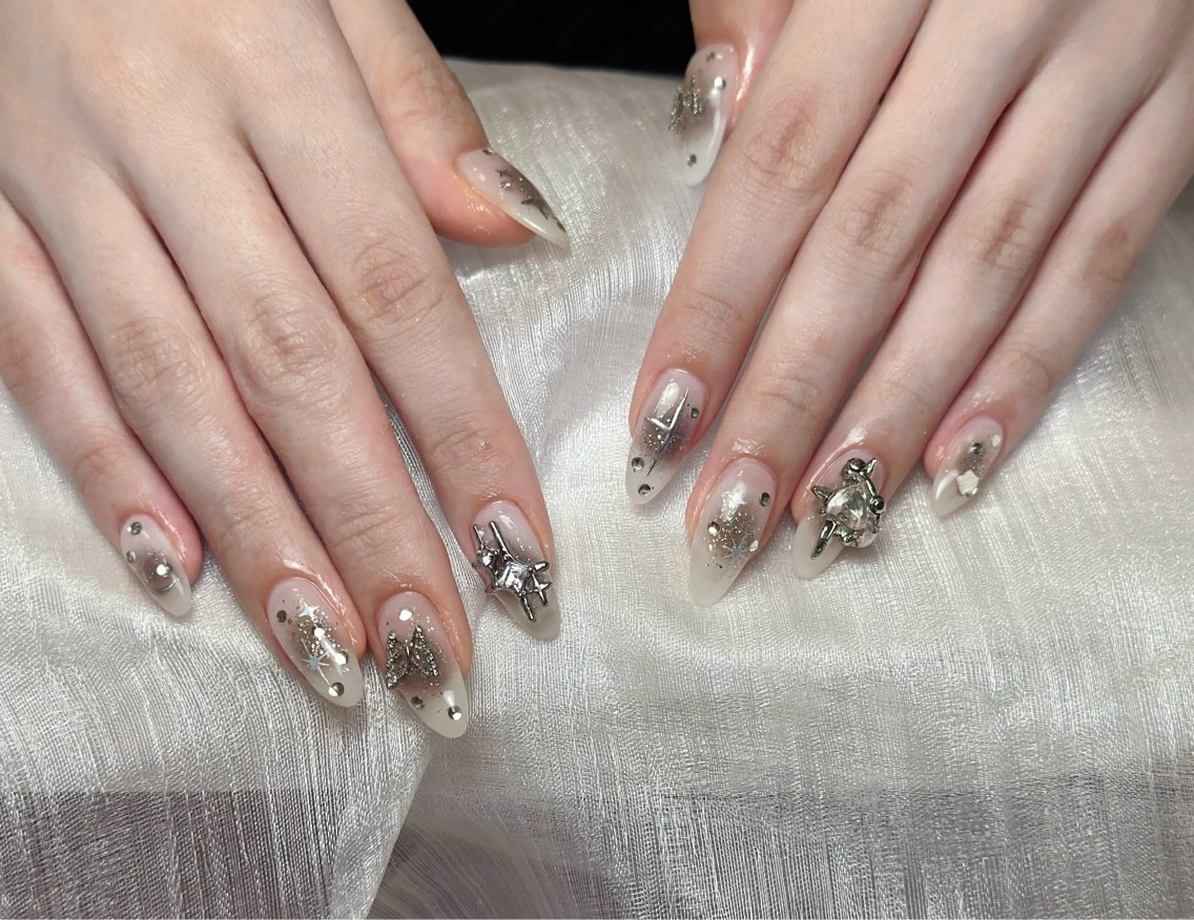 ネイル ハンドネイル ハンドケア ネイル👑クイーンズ NailQueensのネイルデザイン