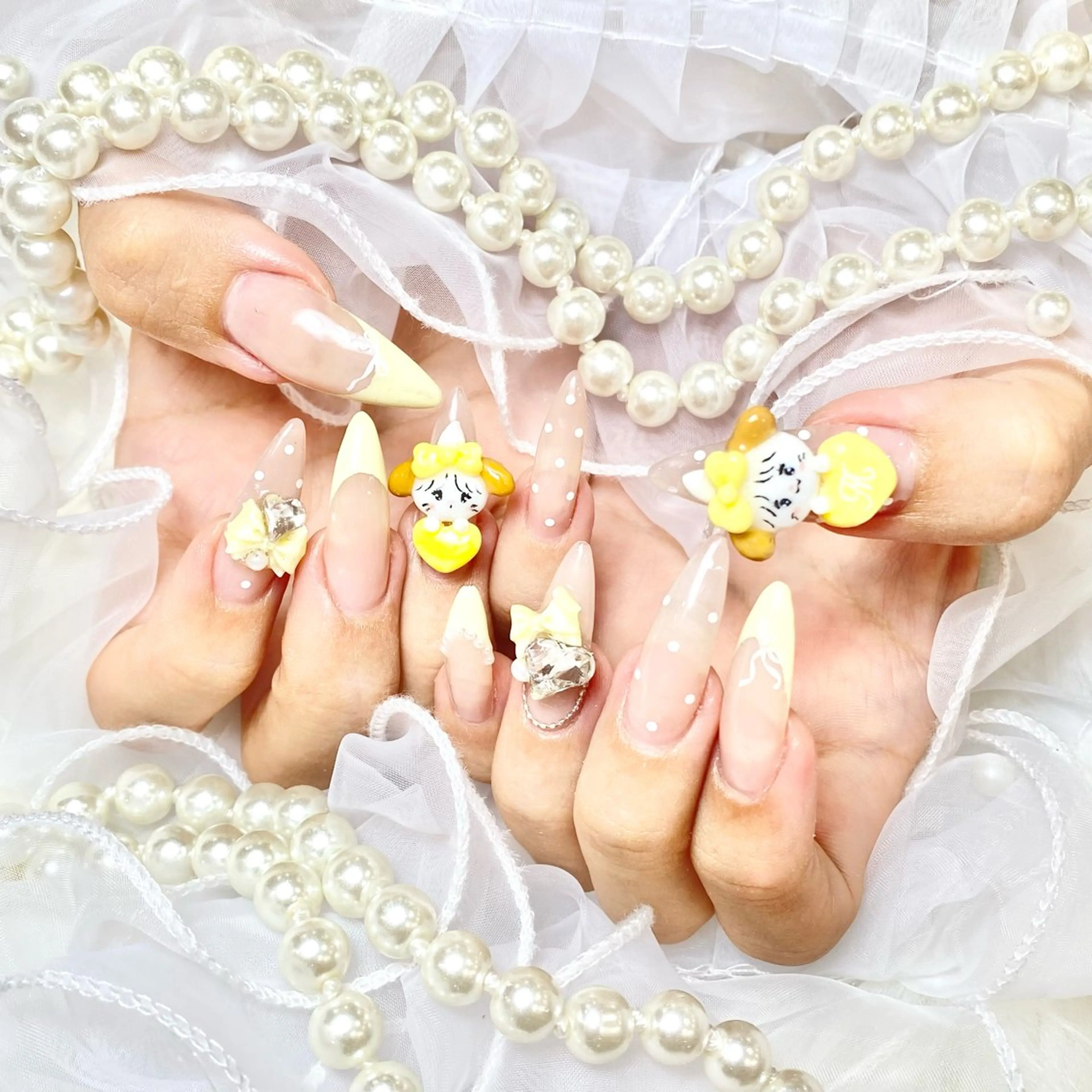 ネイル WISTERIA azusaのネイルデザイン