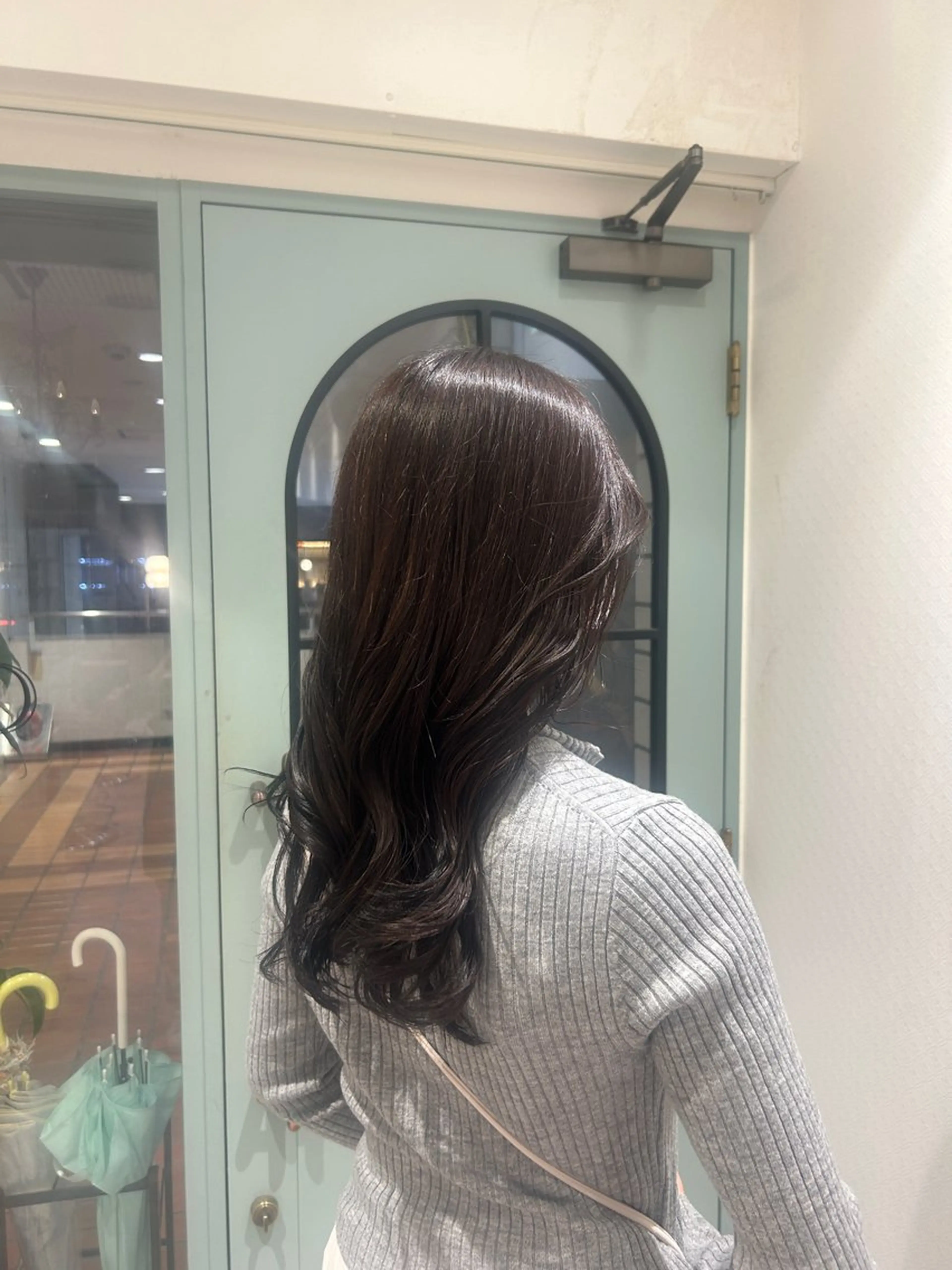 ロング ヘアカラー 女性専用サロン  / モモカ🌛🤍のヘアスタイル