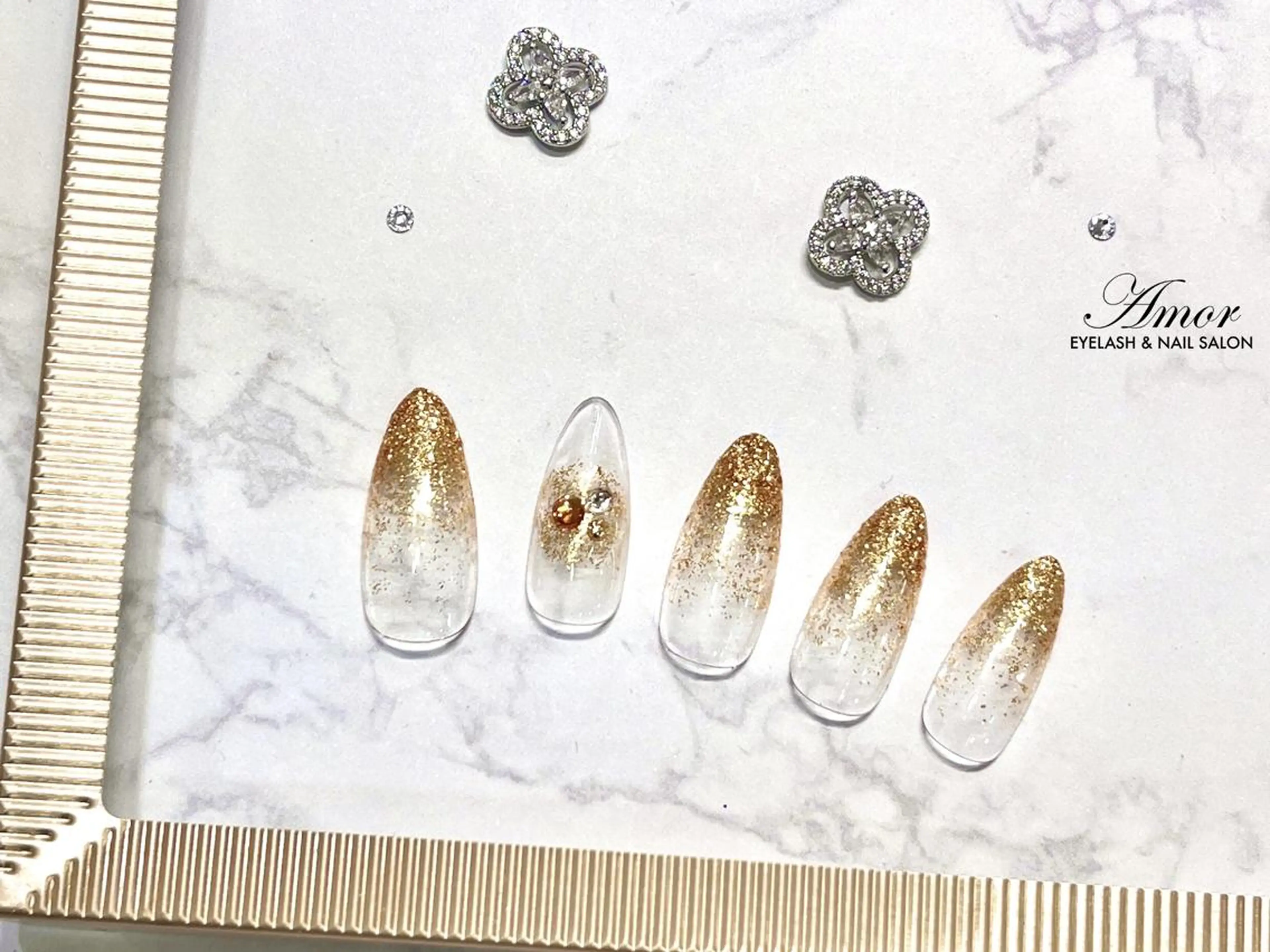 ネイル ラメ(グリッター) シンプルネイル ハンドネイル Nailist ★Amo★のネイルデザイン