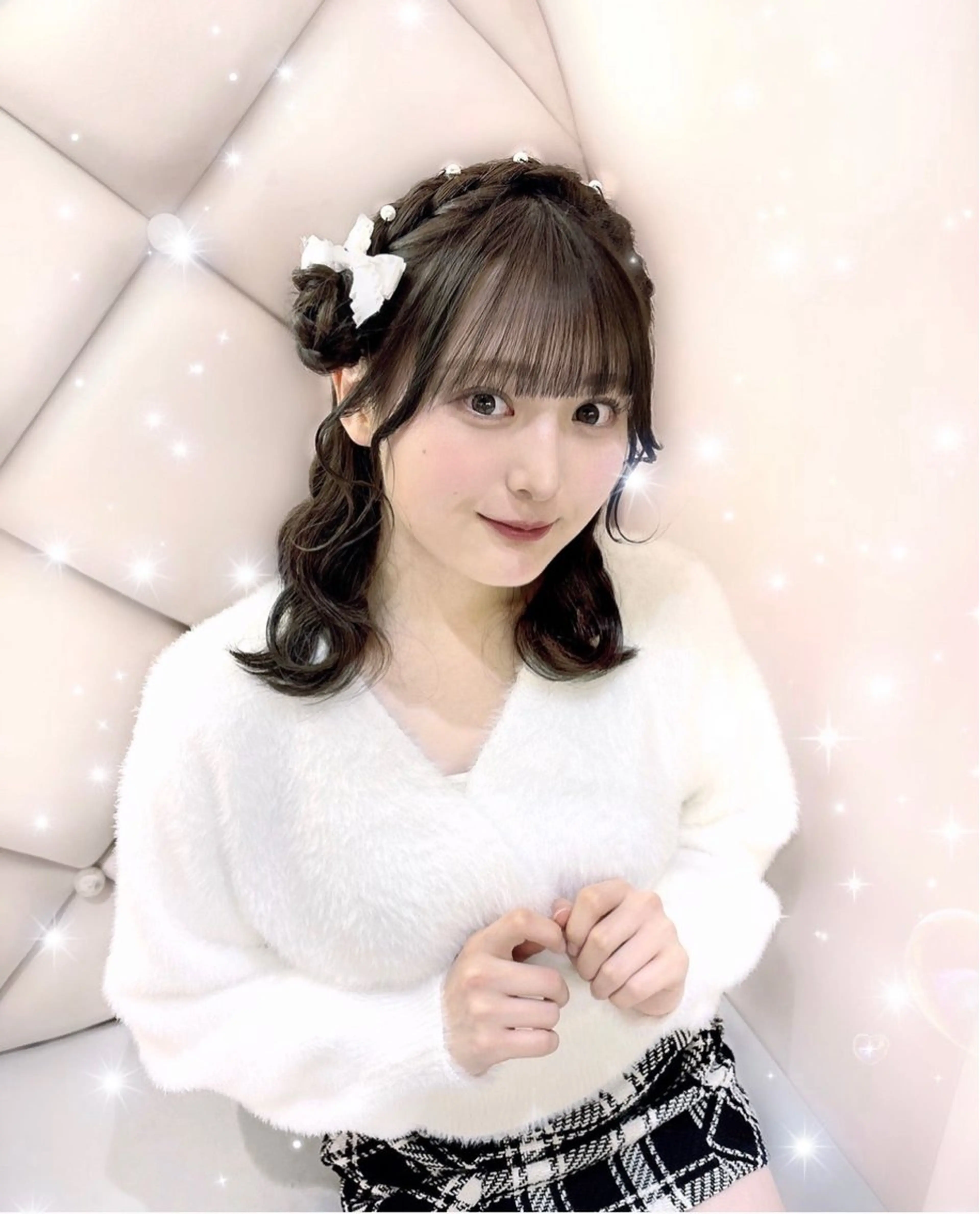 セミロング ヘアアレンジ お団子ヘア 🎀ふわふわアイドル ヘアメ🎀AYANEのヘアスタイル