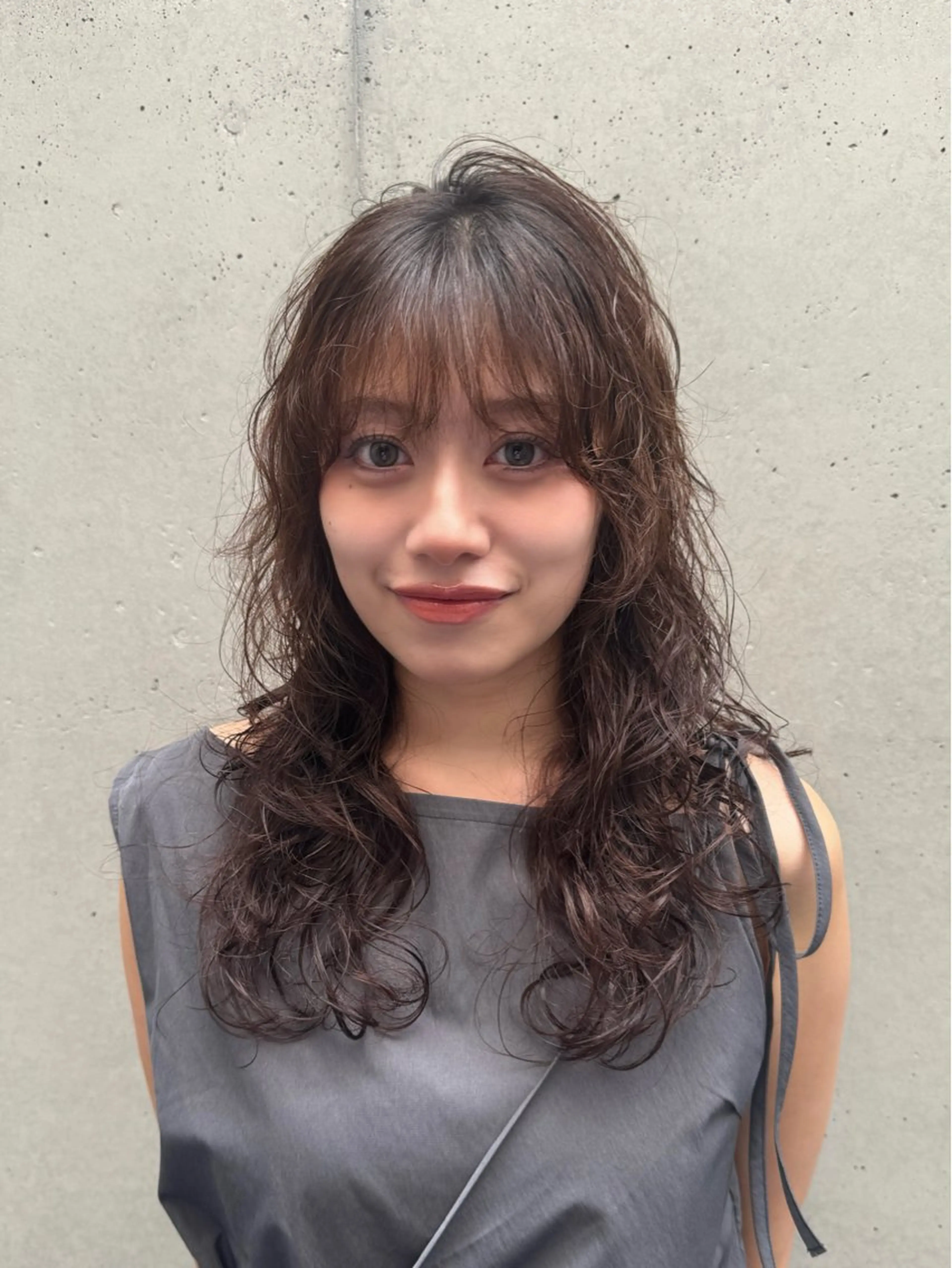 ロング パーマ カット パーマ だいち/ハイトーン/ デザインカラーのヘアスタイル