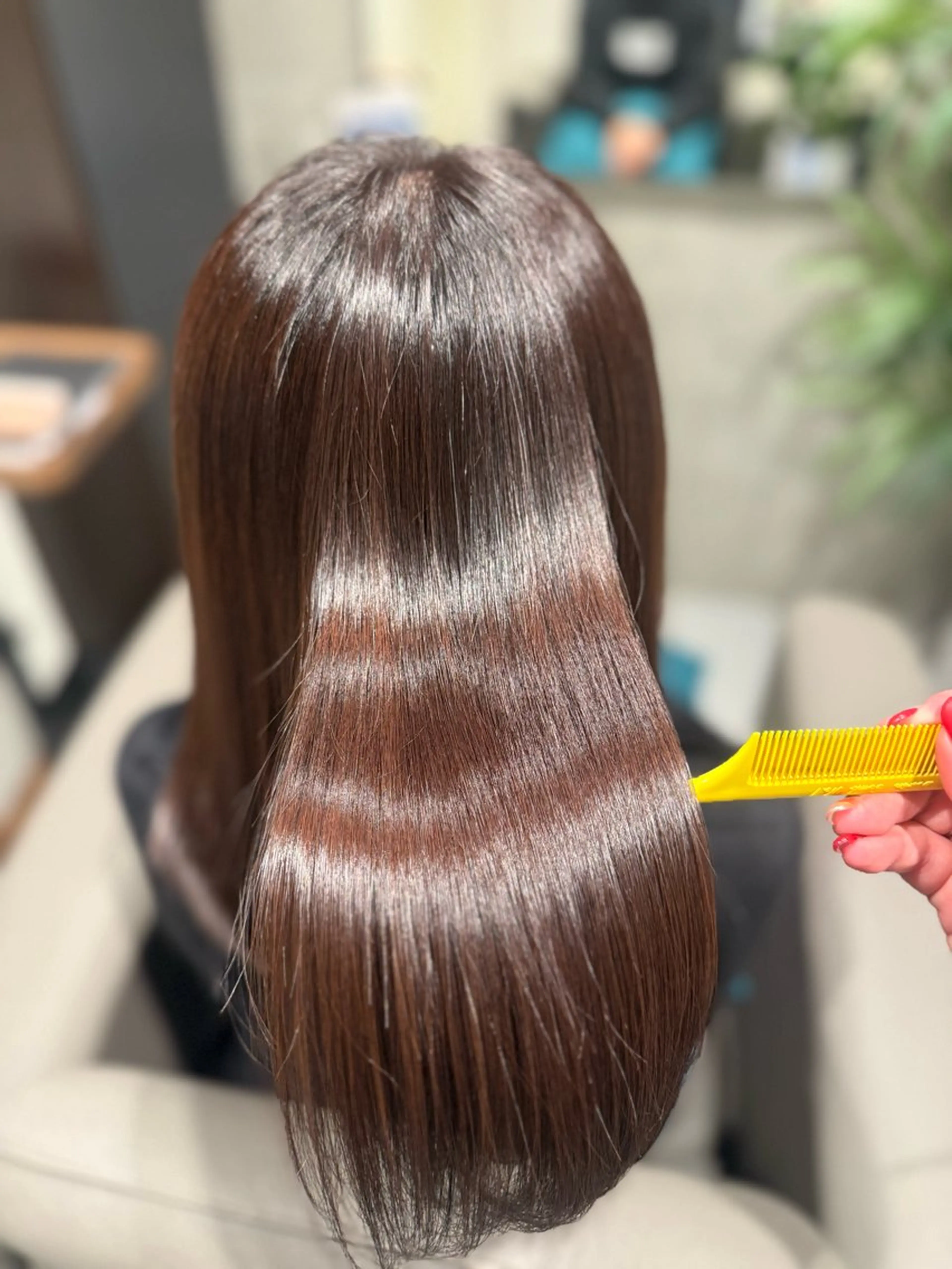 セミロング カラー ヘアカラー 🪸KARERA新松 戸田中萌恵子🪸のヘアスタイル