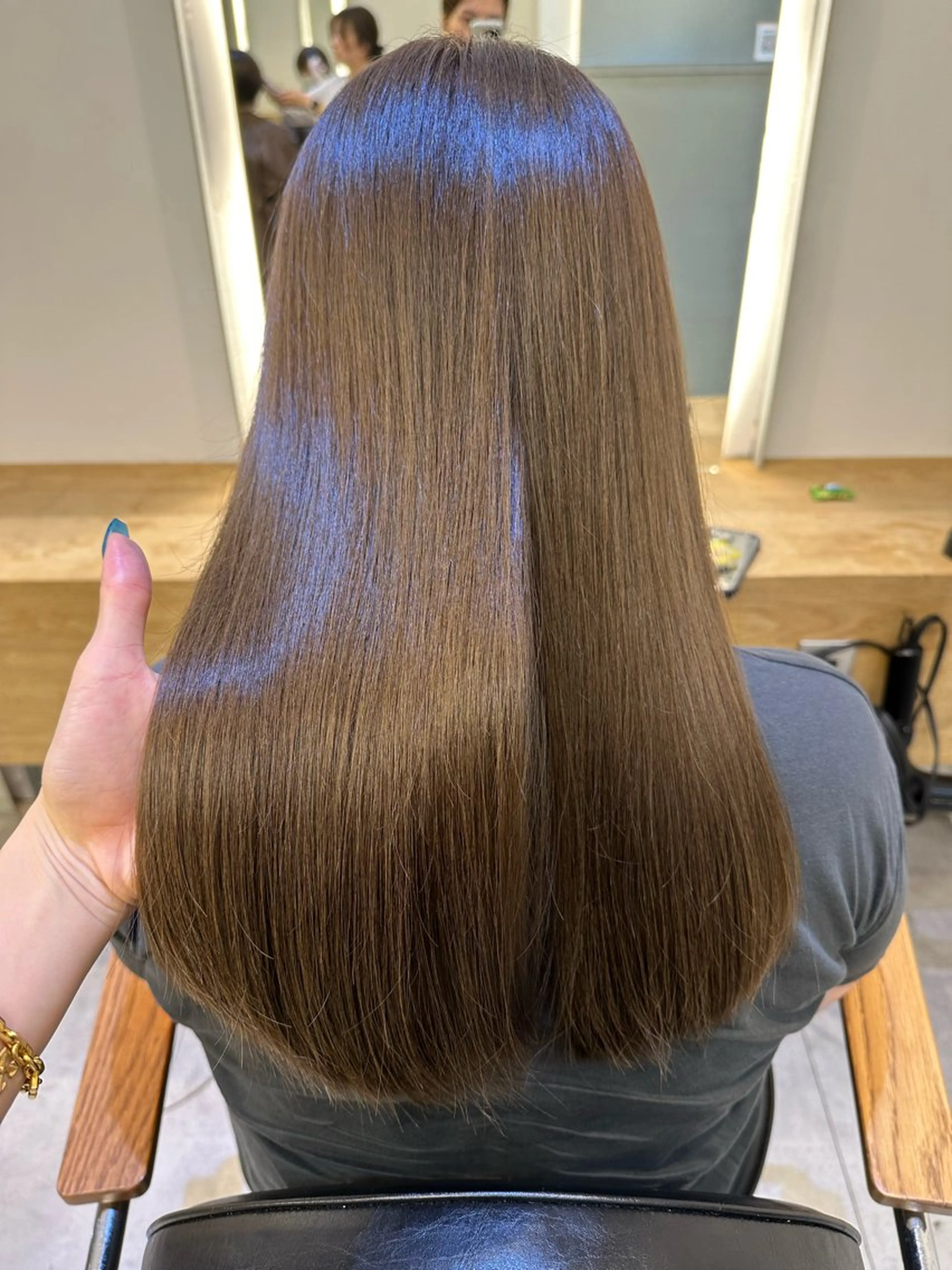 人気☆ブリーチなしダブルカラー+超音波トリートメントの写真