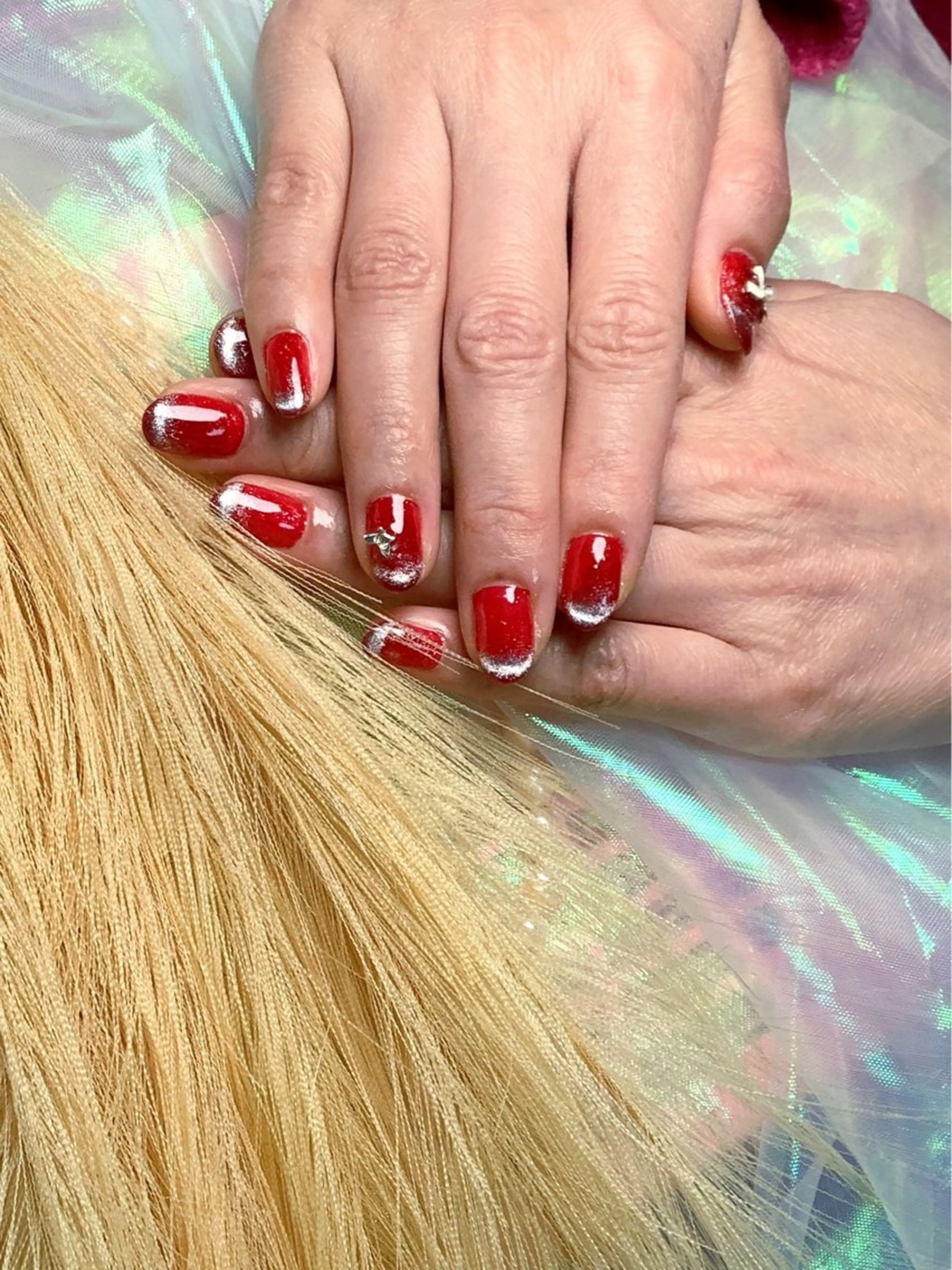 ネイル pink ladyサロン所属・べ にのネイルデザイン