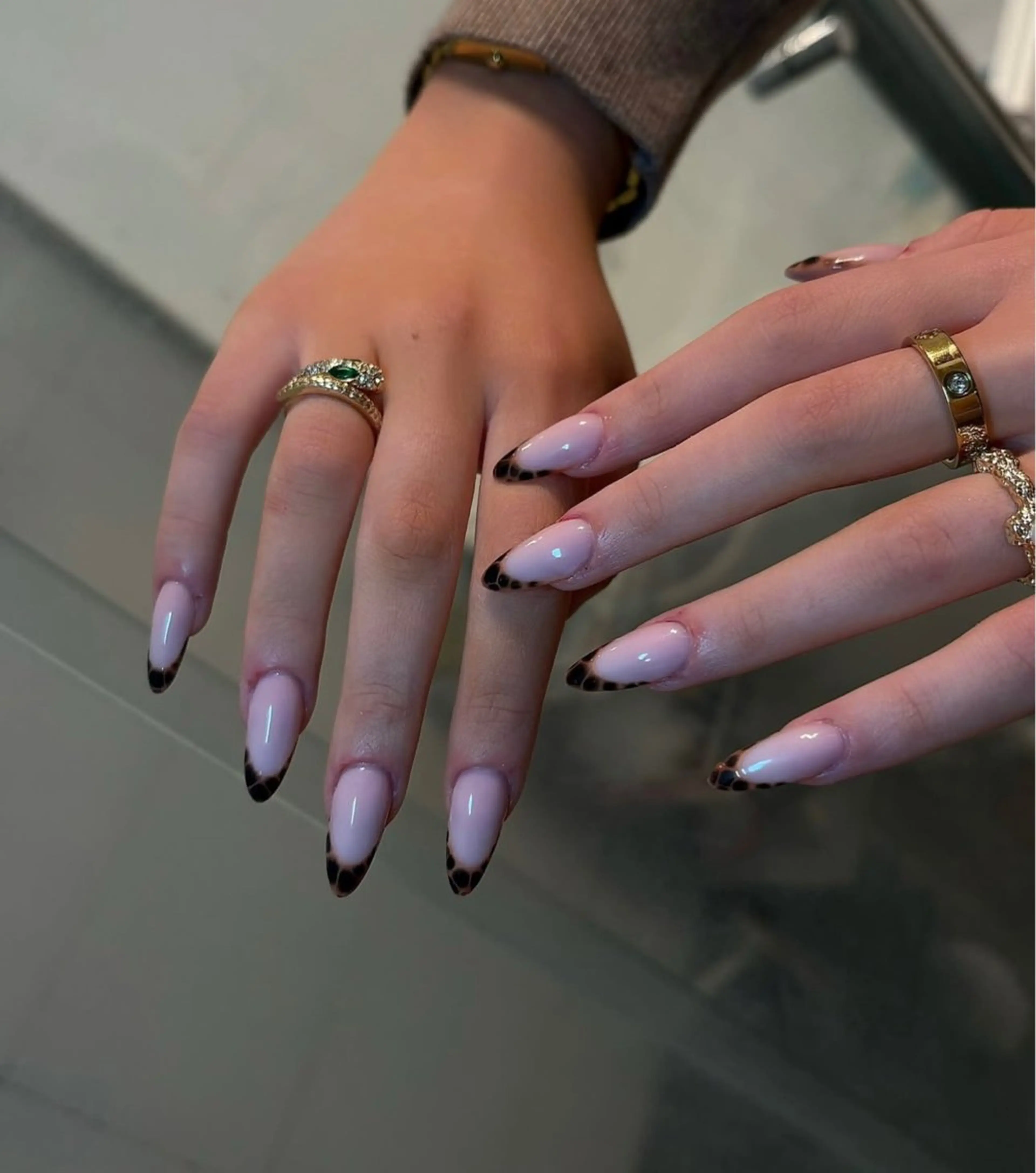 ネイル 長さ出し ジェルネイル オフィスネイル ワンカラーネイル パラジェル ハンドネイル Michi_Nails_Salon所属・Michi Nail Staffのネイルデザイン