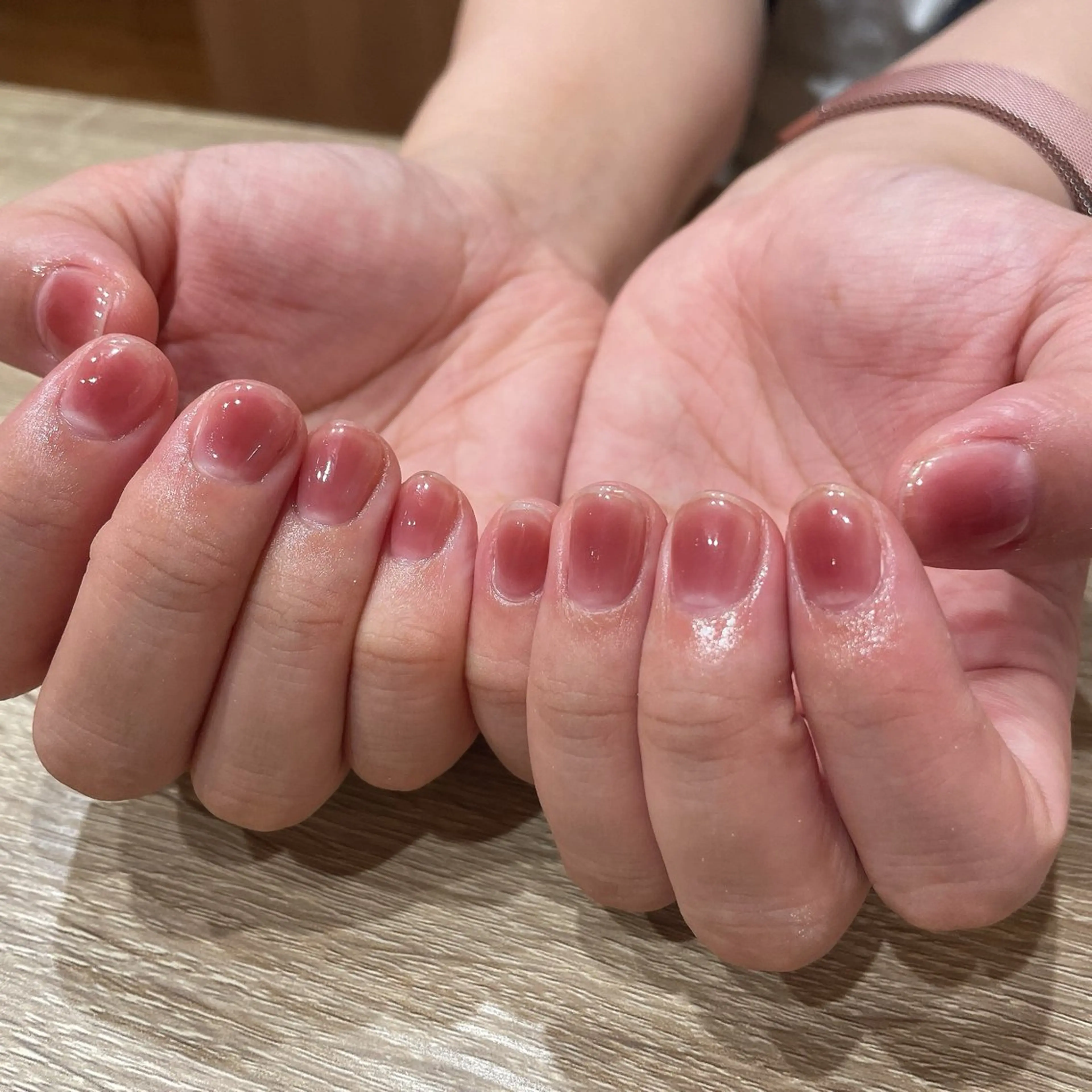 ネイル チークネイル liberté所属・liberté🫧 新小岩のネイルデザイン