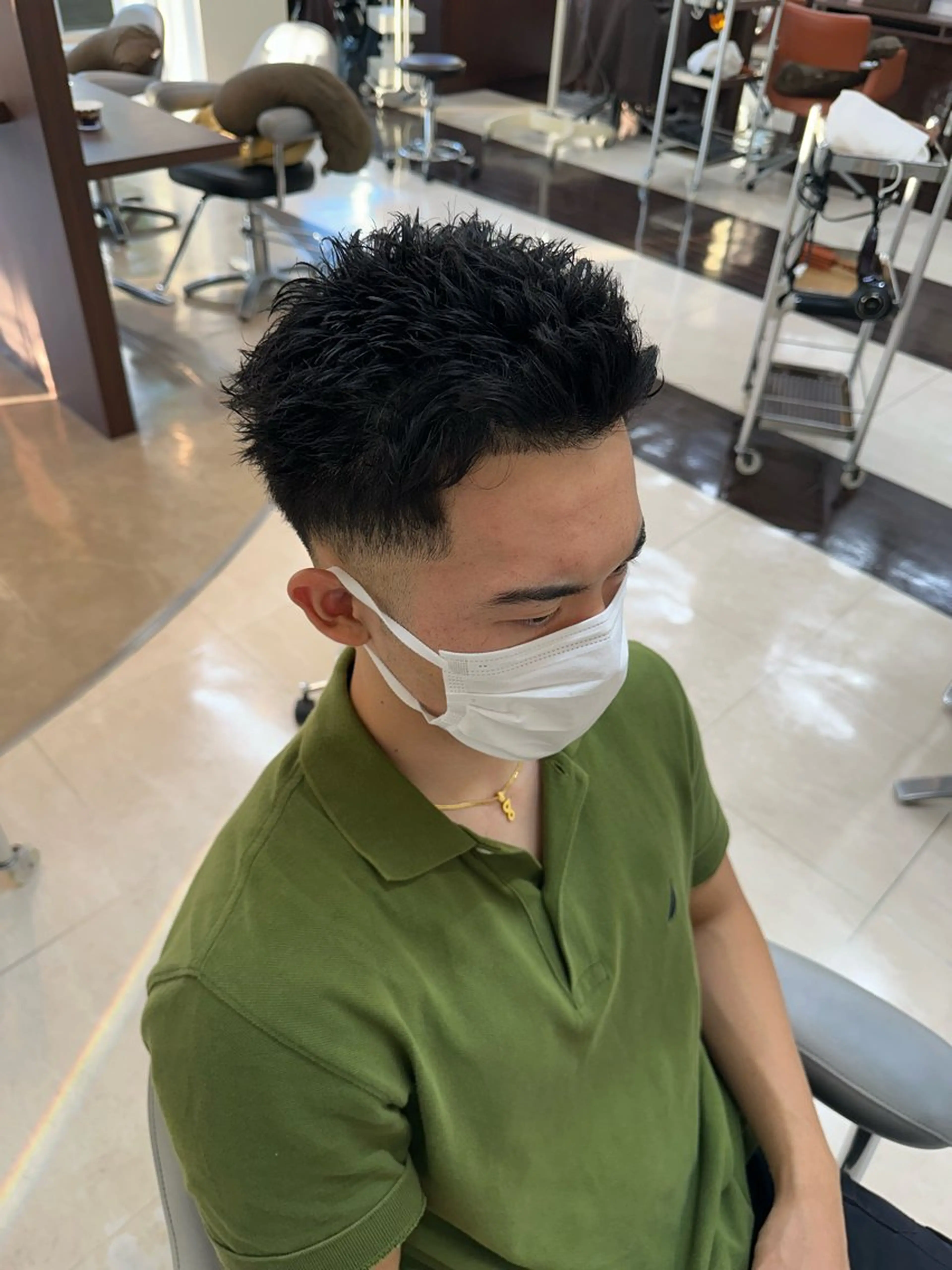 ショート カラー パーマ メンズ スパイキーショート 刈り上げ ショートヘア カット ヘアセット 毎月230人担当/ メンズヘア/清和武虎のヘアスタイル