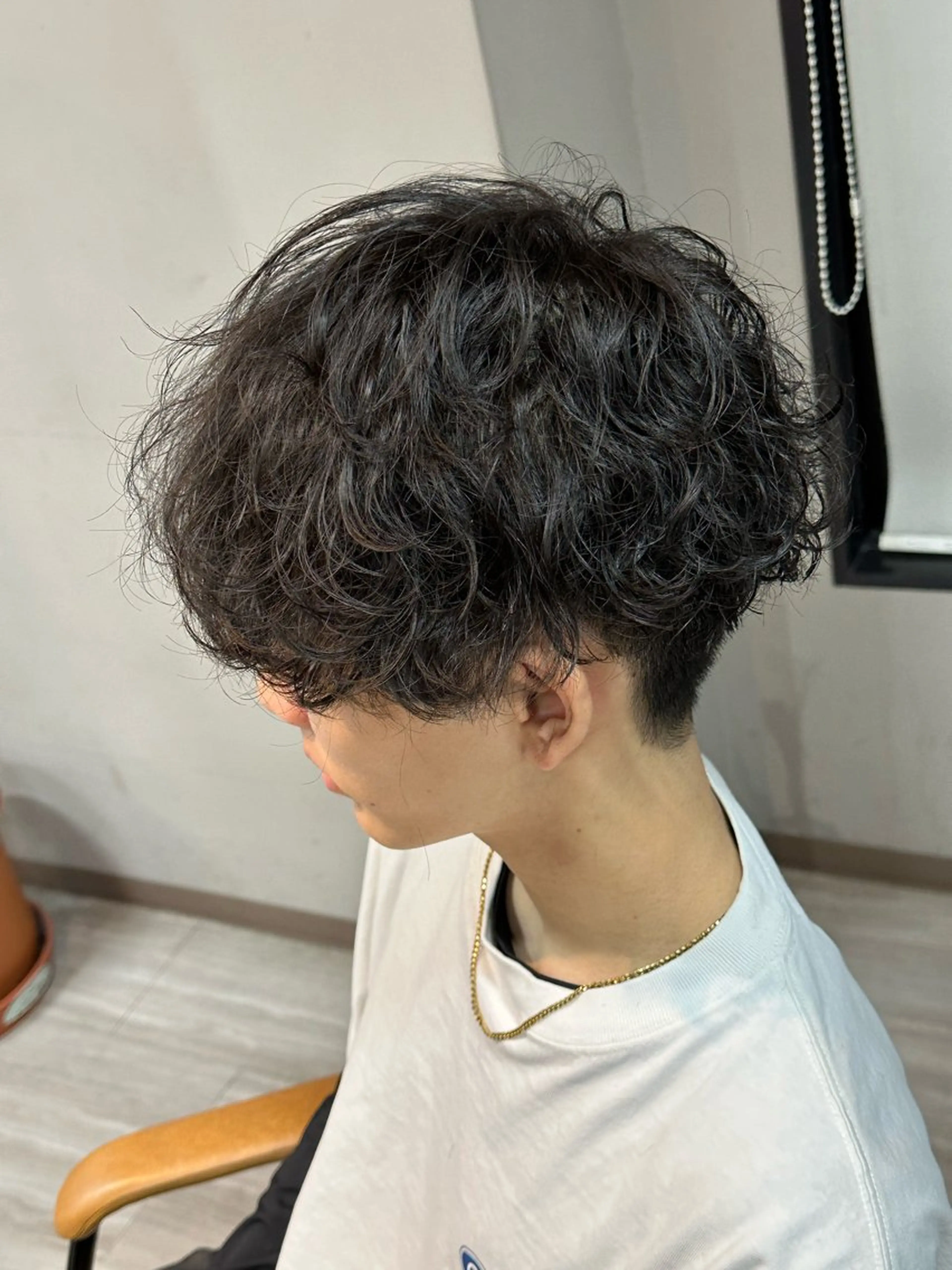 メンズ メンズパーマ 波巻きパーマ arika オケシ　リョウダイのヘアスタイル