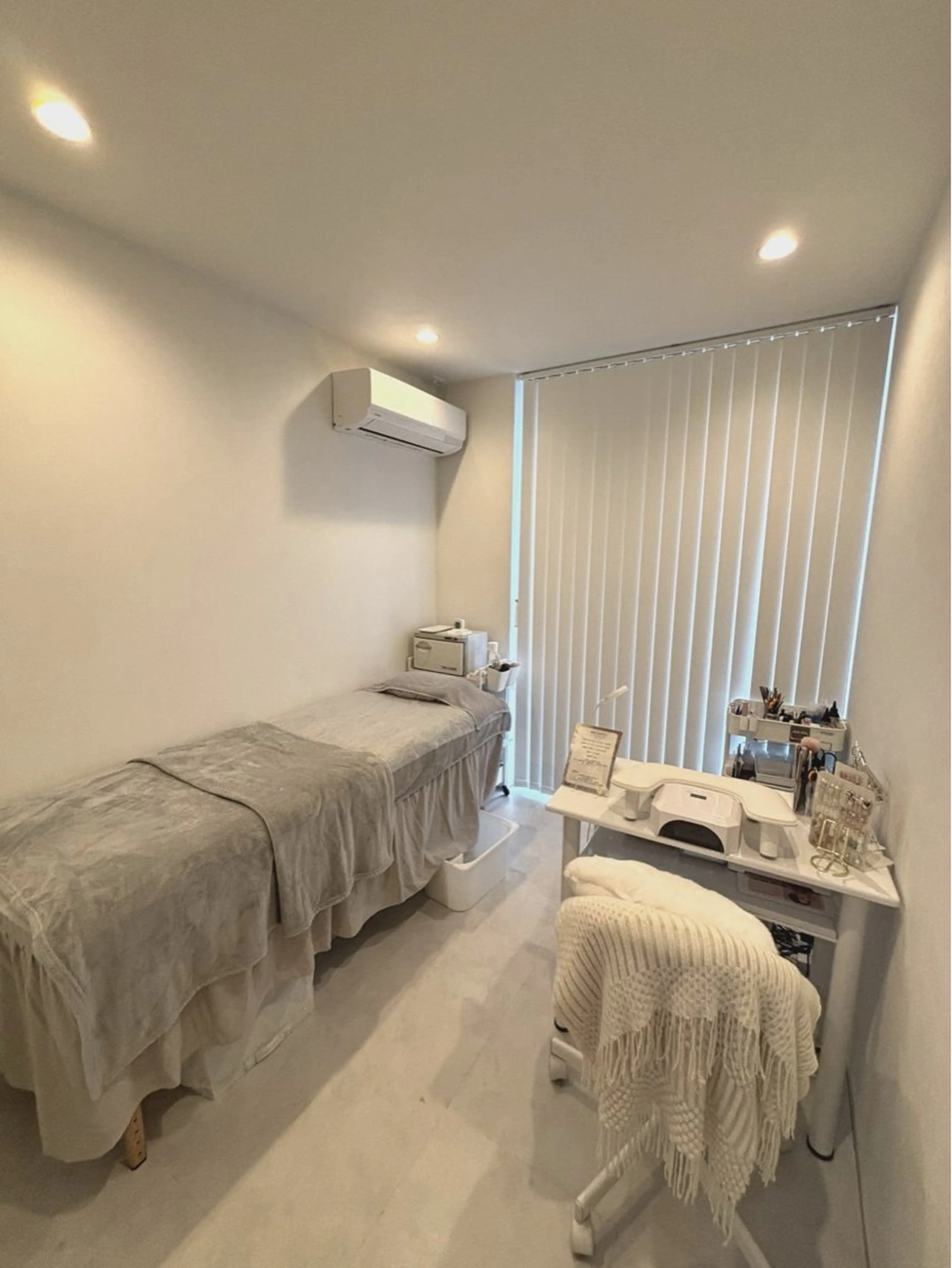 private salon ulu所属・Shion /uluのネイルデザイン