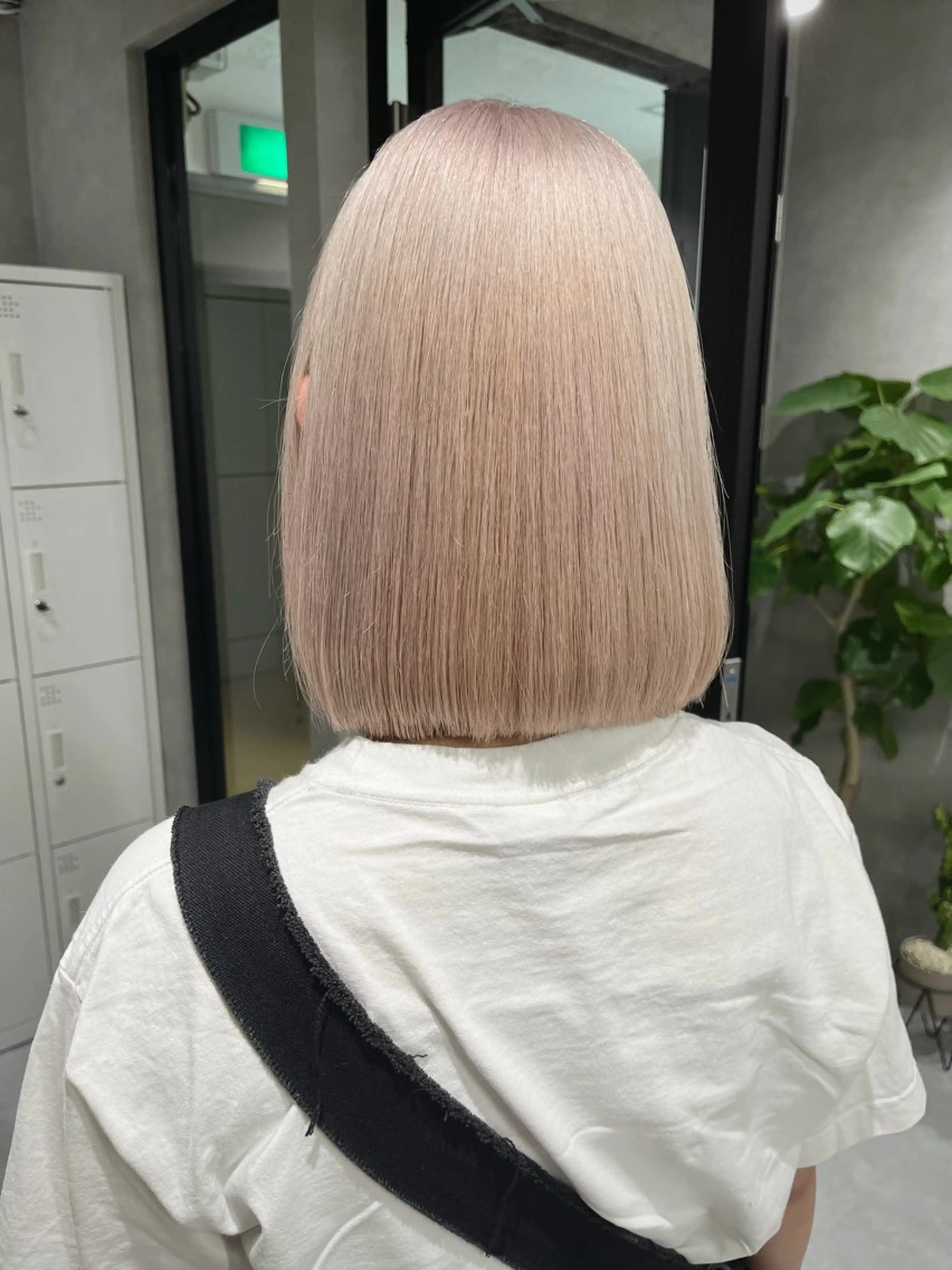 ショート カラー 暖色ハイトーン特化 🥇Mioのヘアスタイル