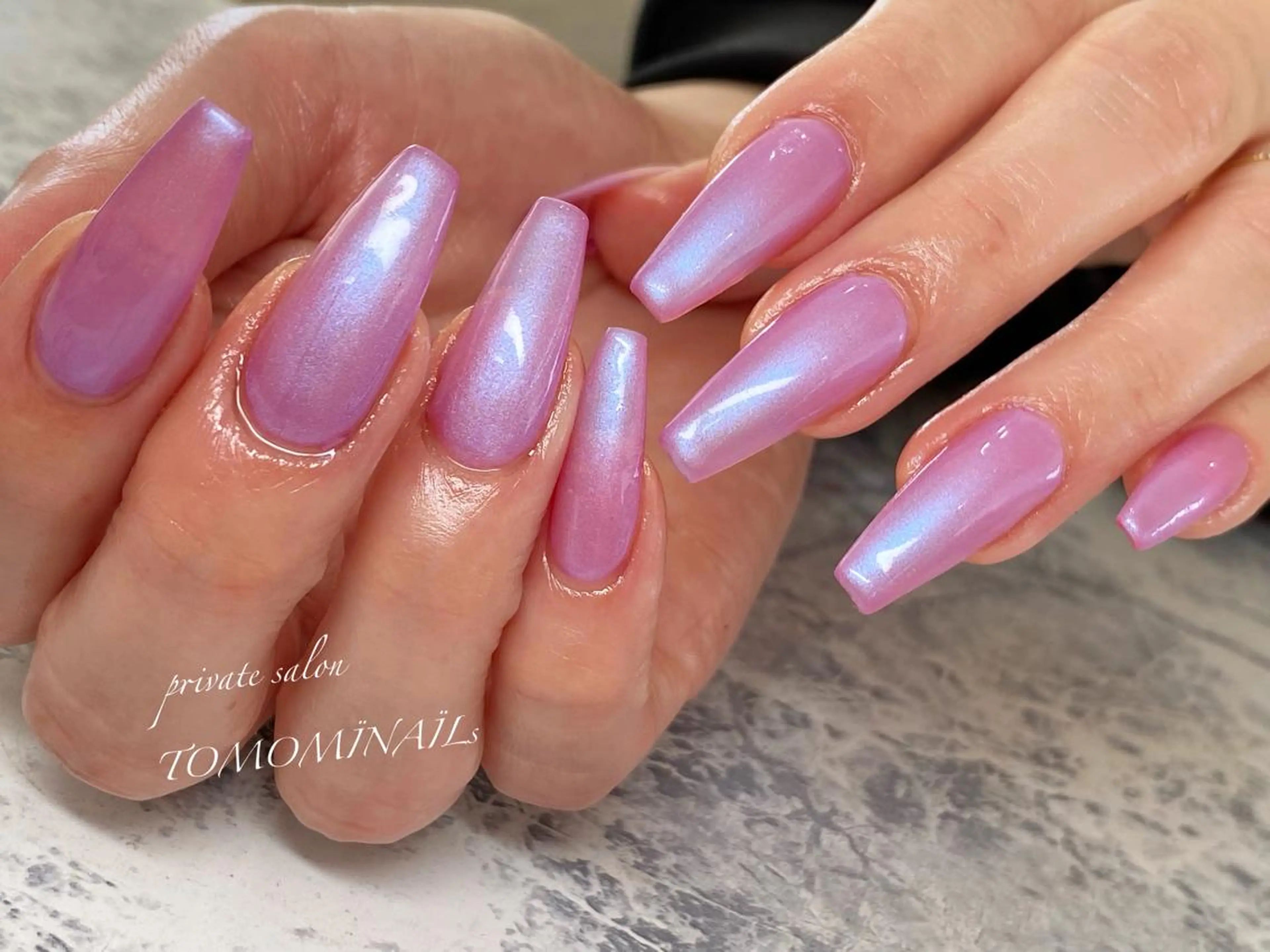 ネイル private salon TOMOMINAILs所属・TOMOMI NAILsのネイルデザイン