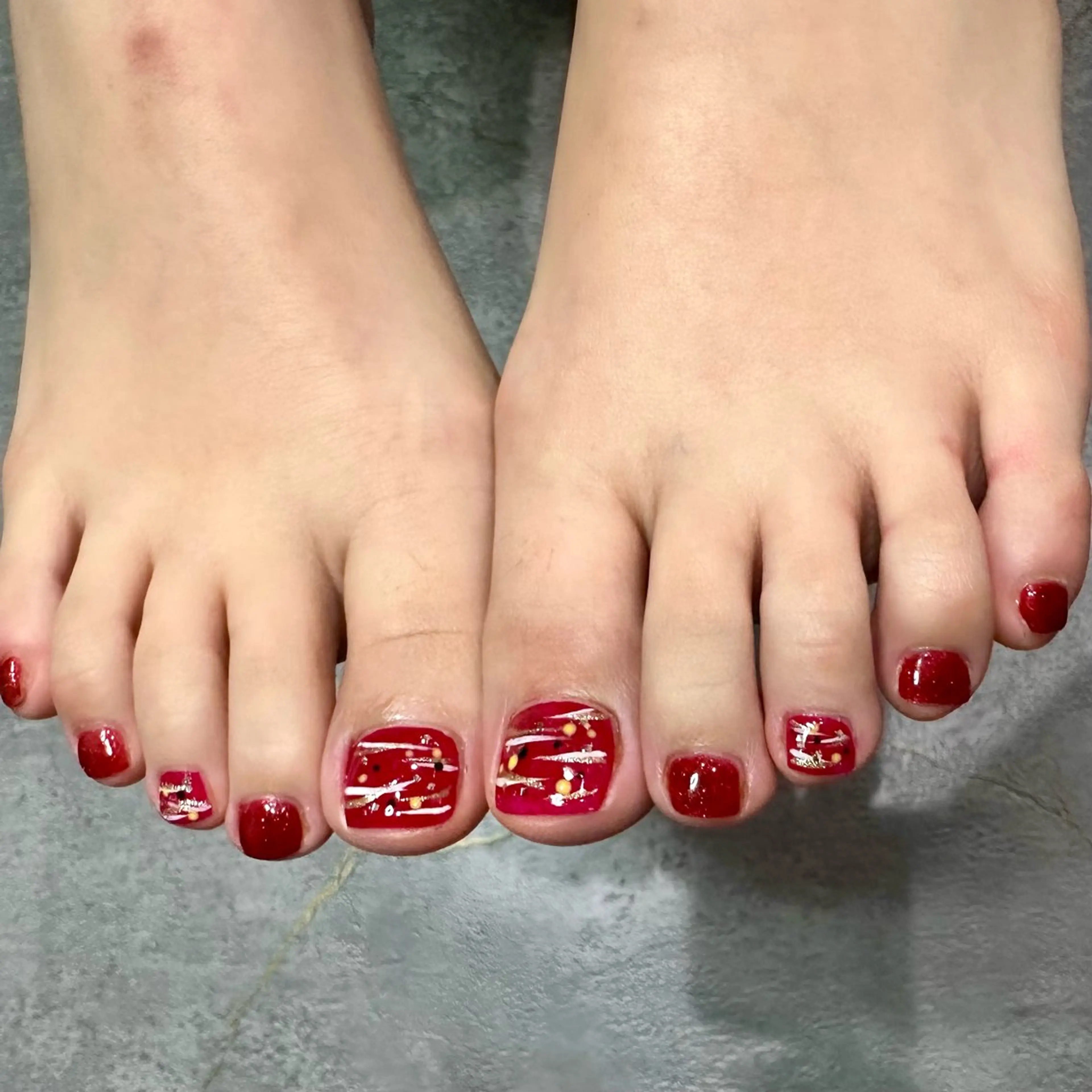 ネイル フットネイル ヨーヨーネイル atelier salon Mar’s鶴ヶ島 アットホームサロン所属・a Tomokaのネイルデザイン