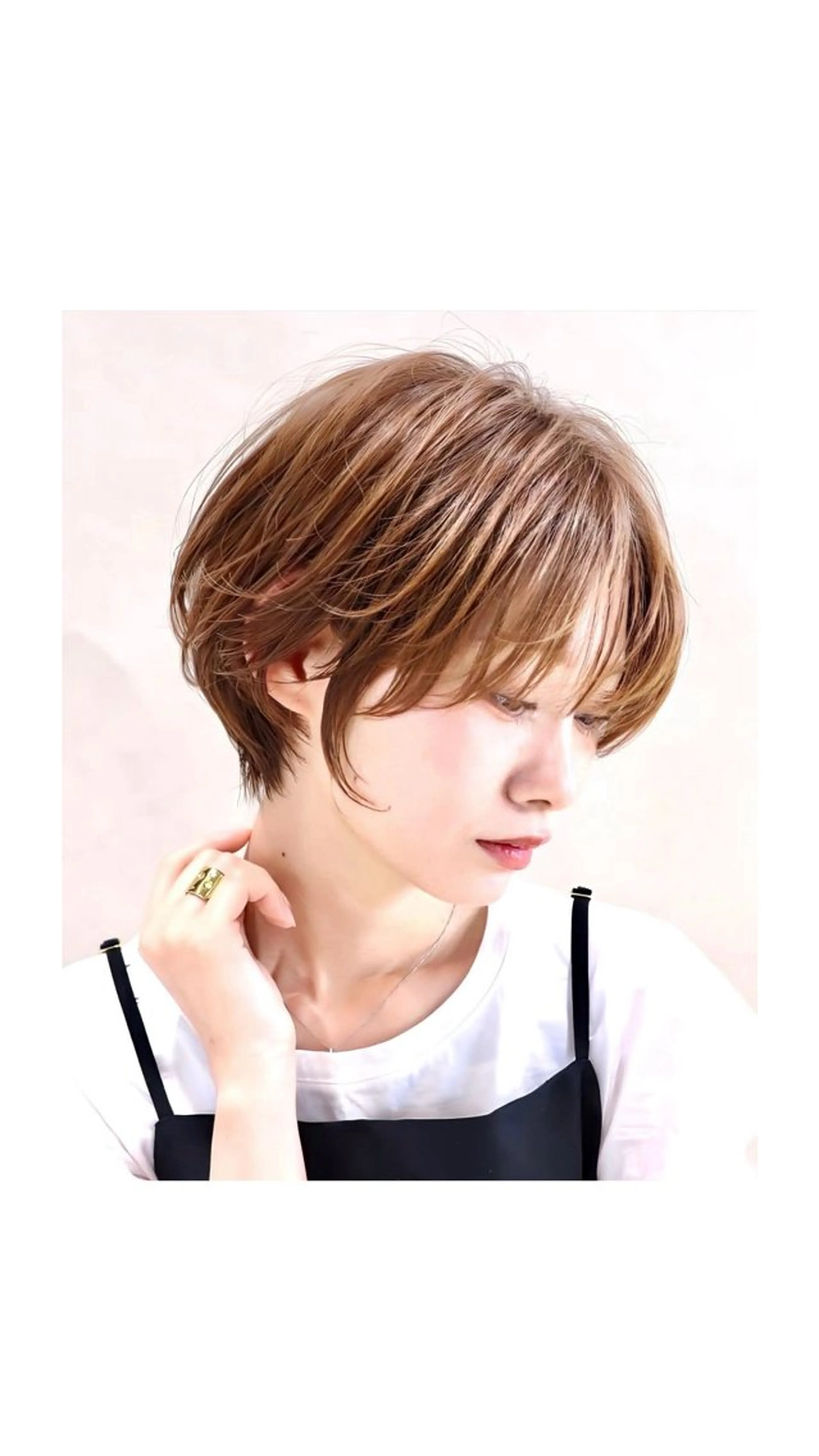 ショート ショートヘア 酒井 緋菜のヘアスタイル