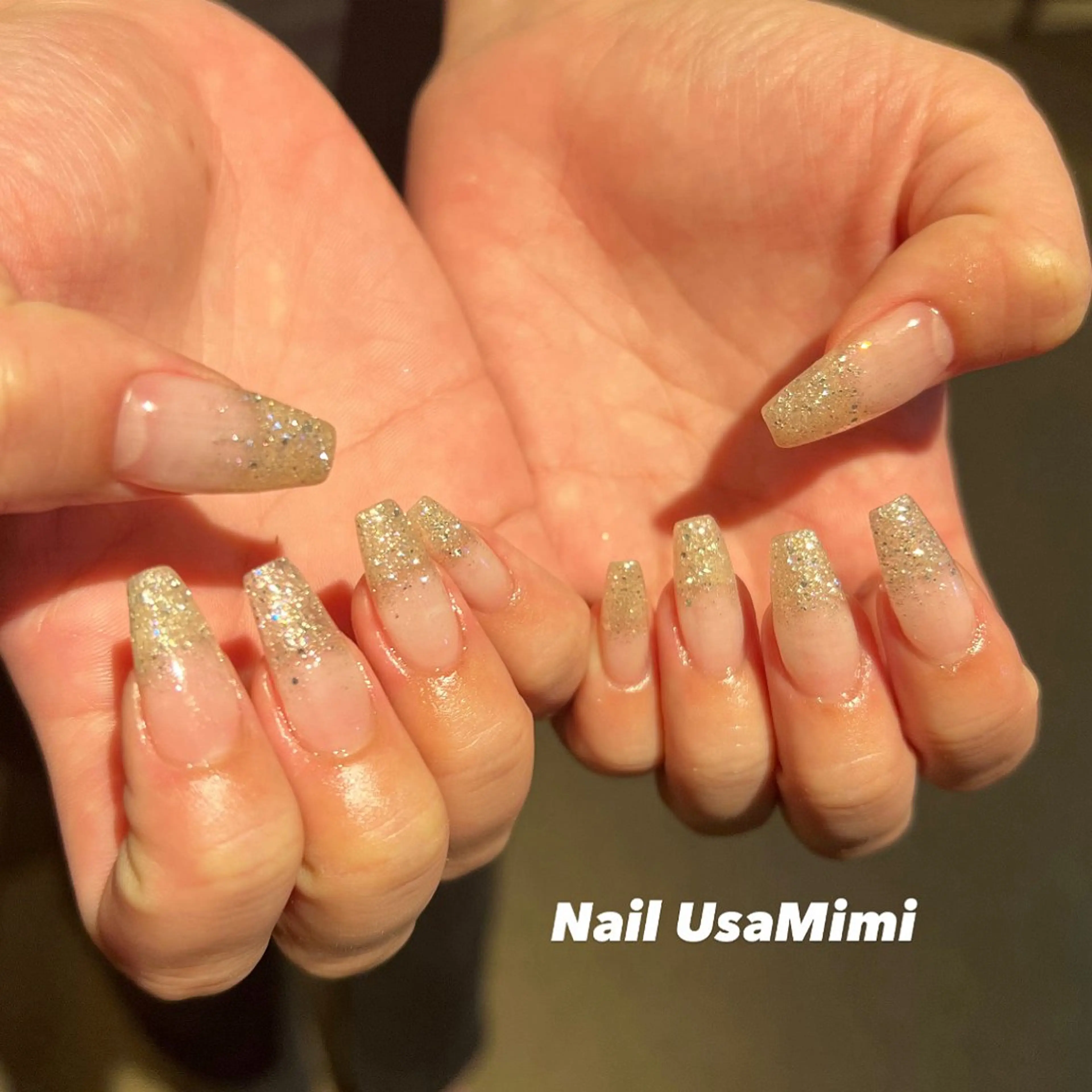 ネイル ジェルネイル グラデーション ラメ(グリッター) ラメグラデーション マグネットネイル ハンドネイル 本町NailUsa Mimi RIKOのネイルデザイン