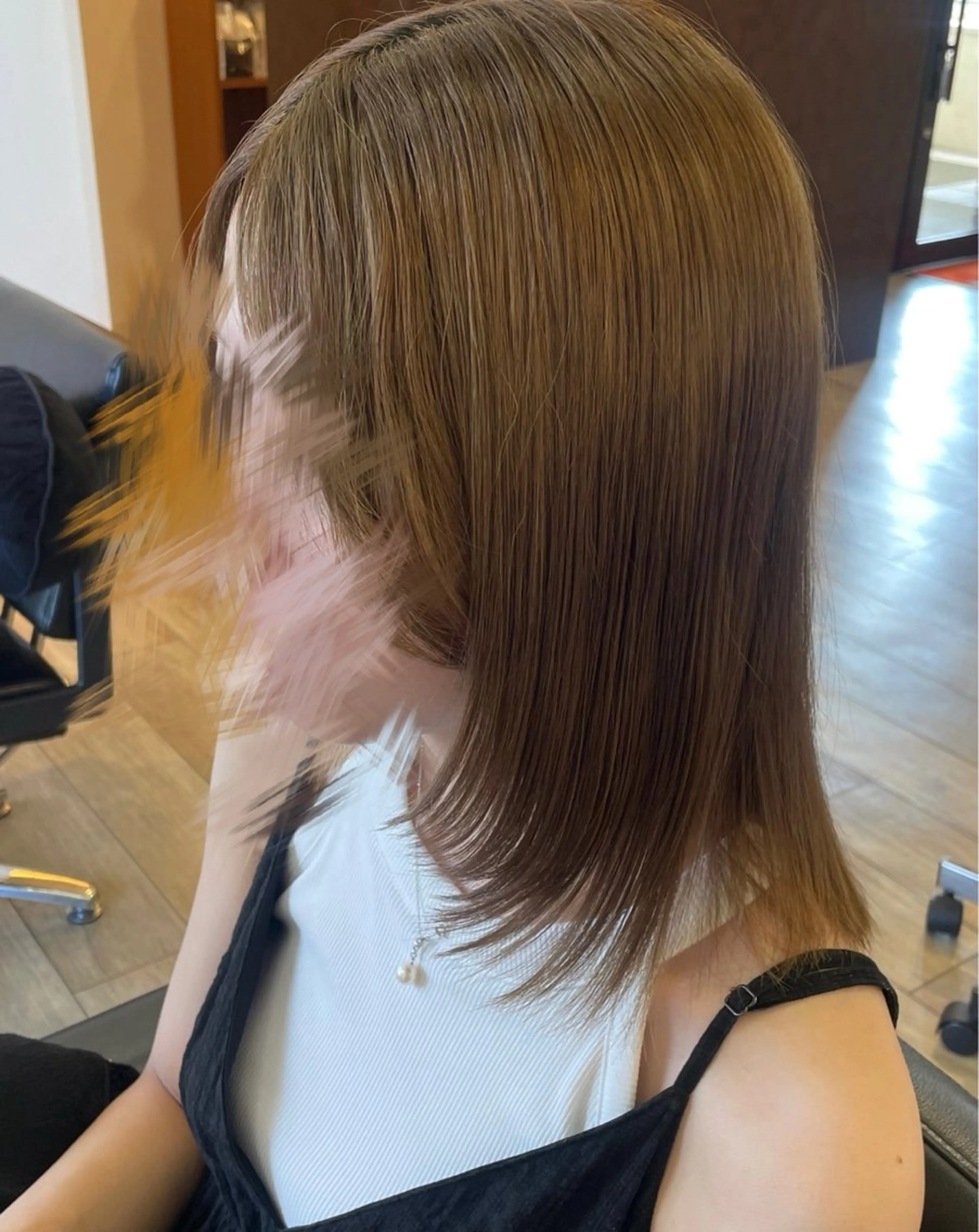 ミディアム くびれヘア 顔まわりレイヤー 顔周りカット 韓国風ヘア レイヤーカット アミーベル🧸🧡 本店✂️しおりのヘアスタイル