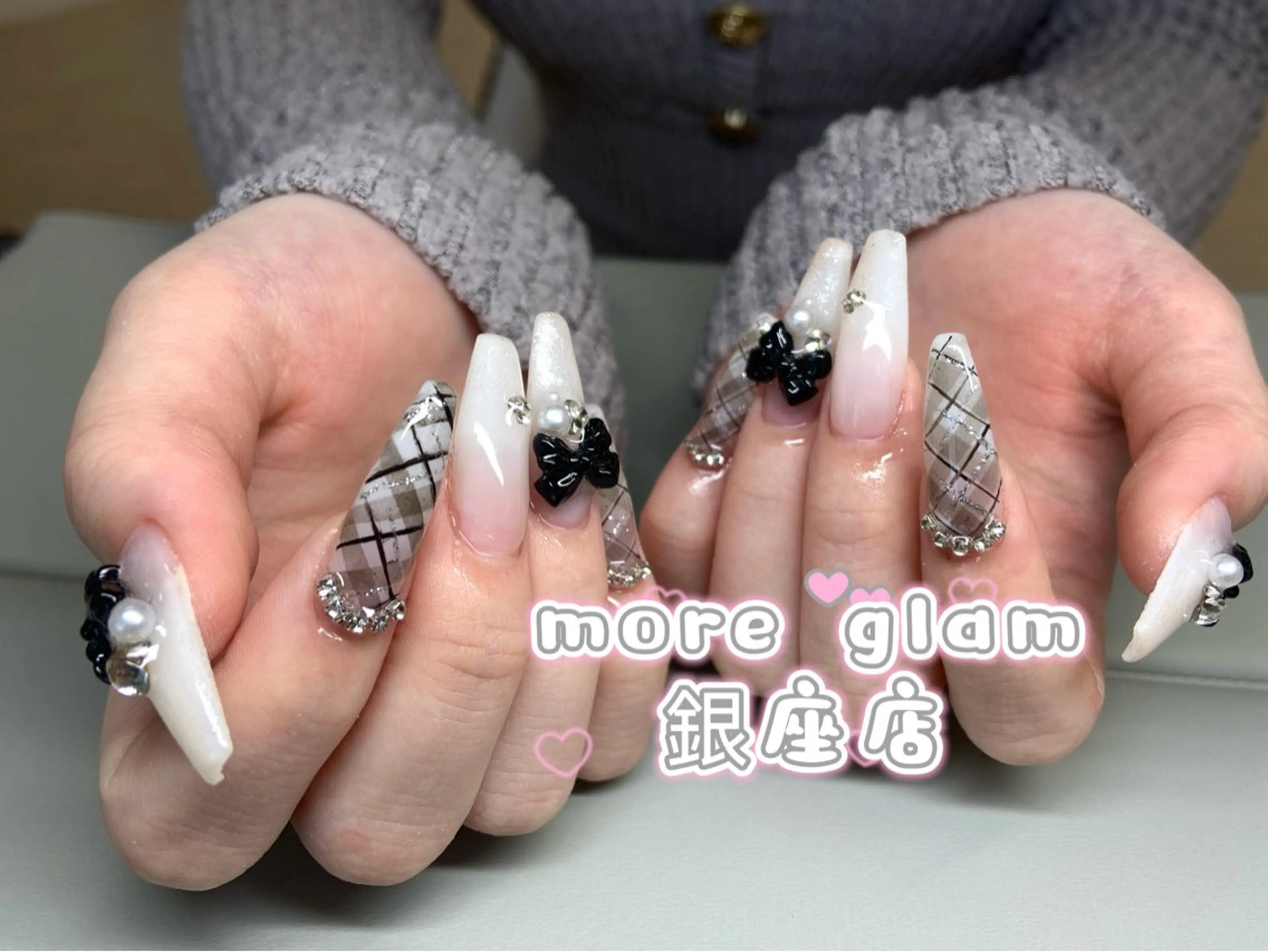 ネイル more glam nail銀座店のネイルデザイン
