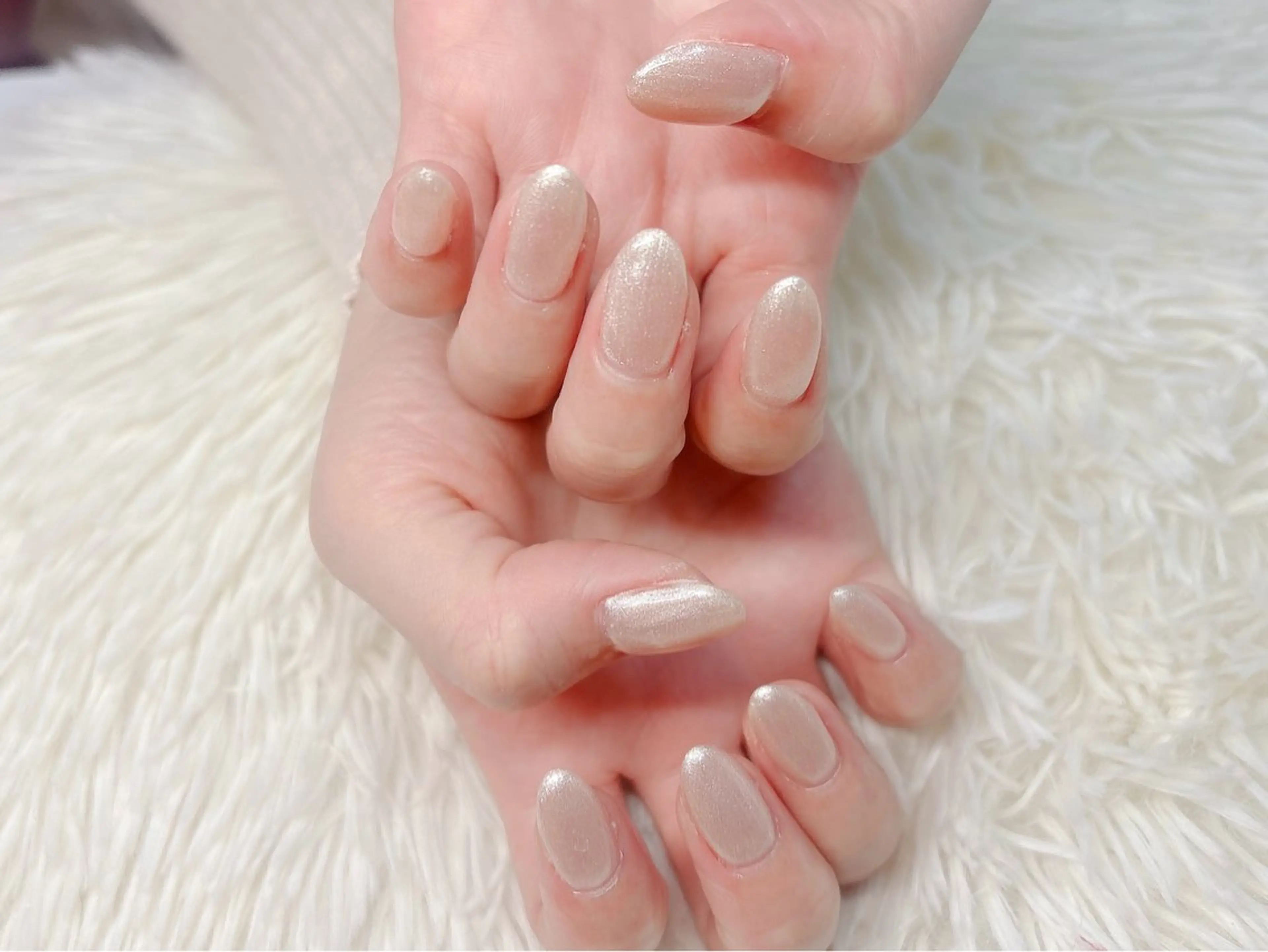 ネイル ハンドネイル パッチリオメメ Lianaのネイルデザイン