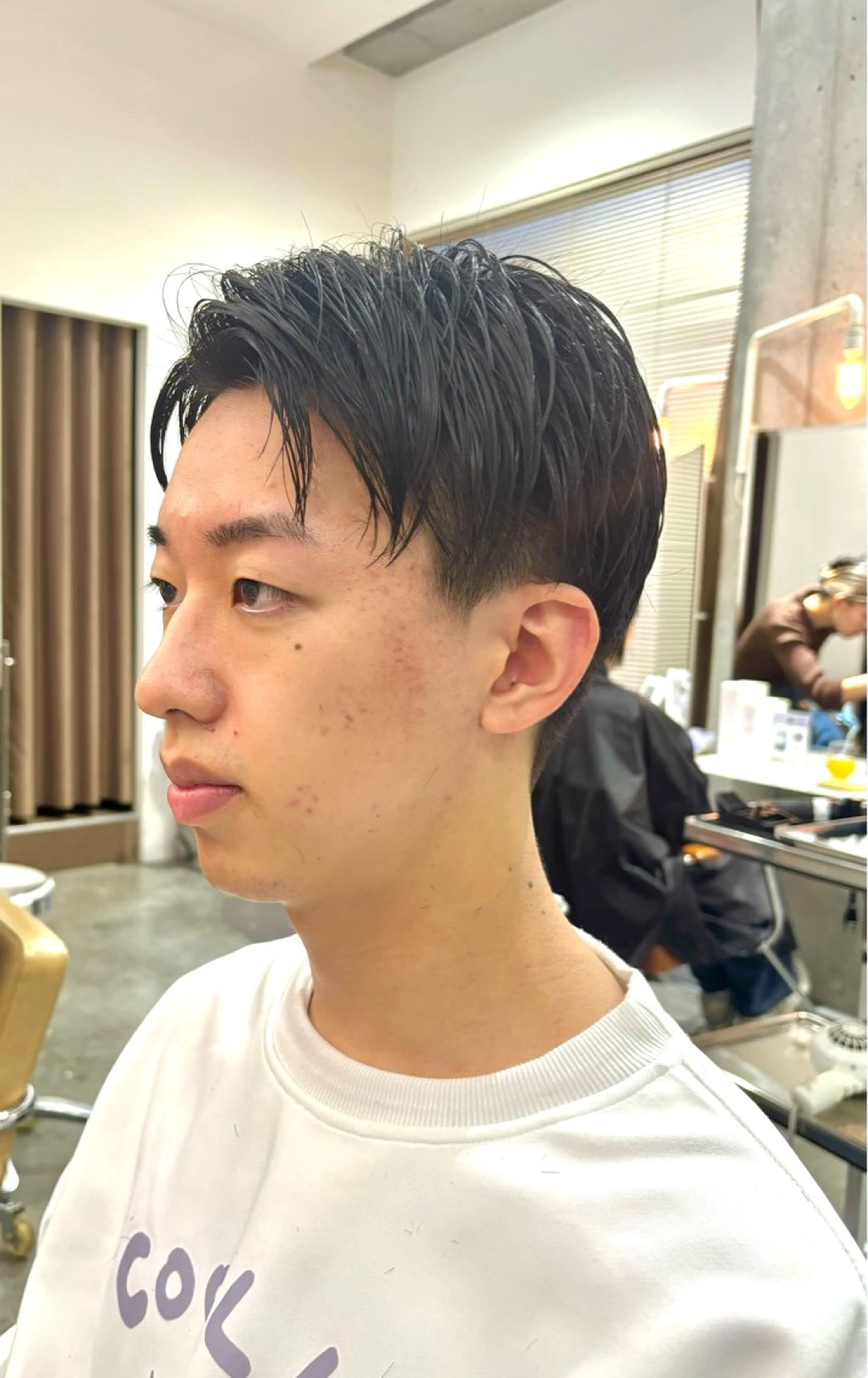メンズ センターパート カット ✂️egerie prime 井向幹滉のヘアスタイル